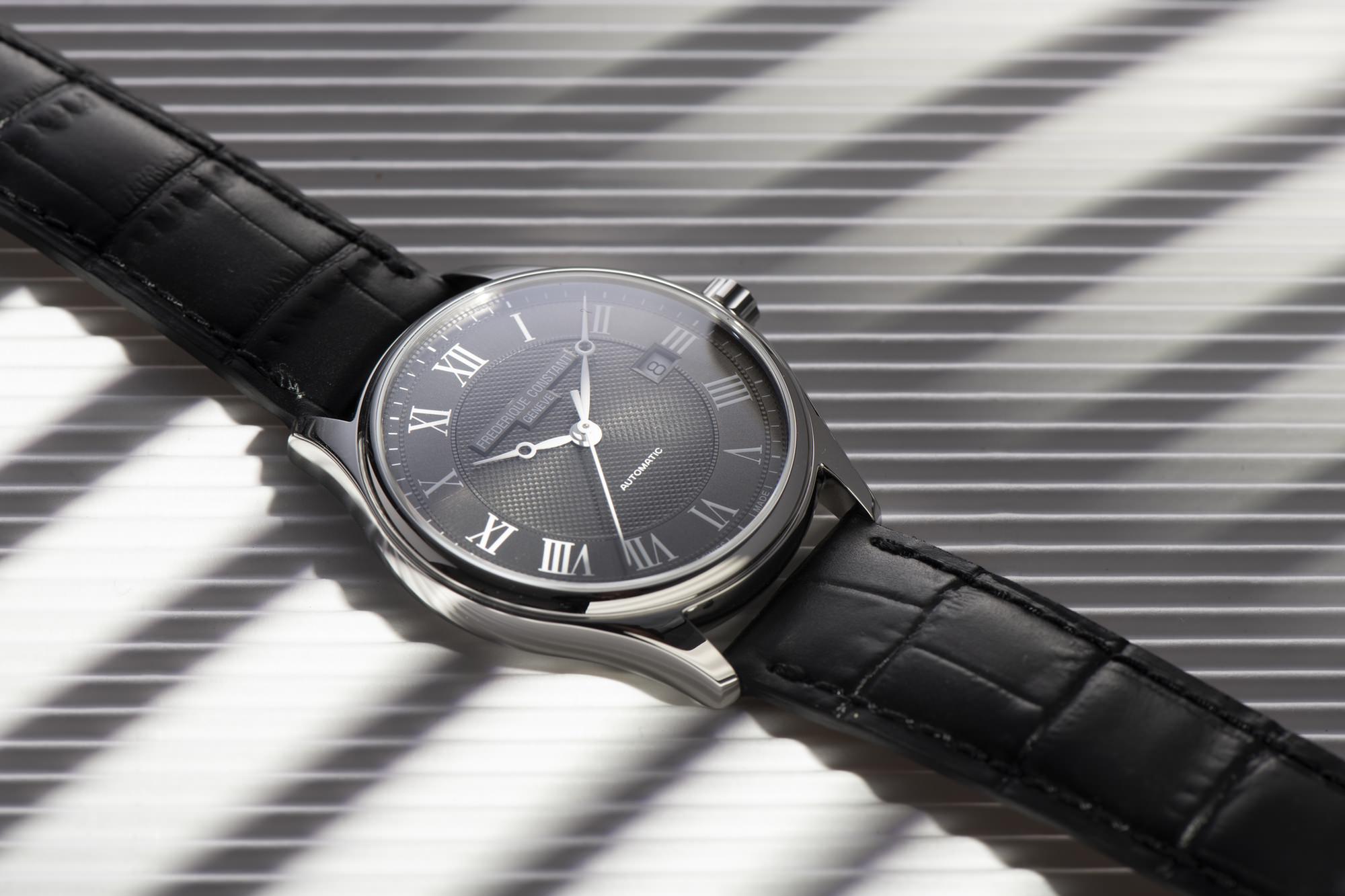 Frederique Constant Classics Index Automatic - View 3
