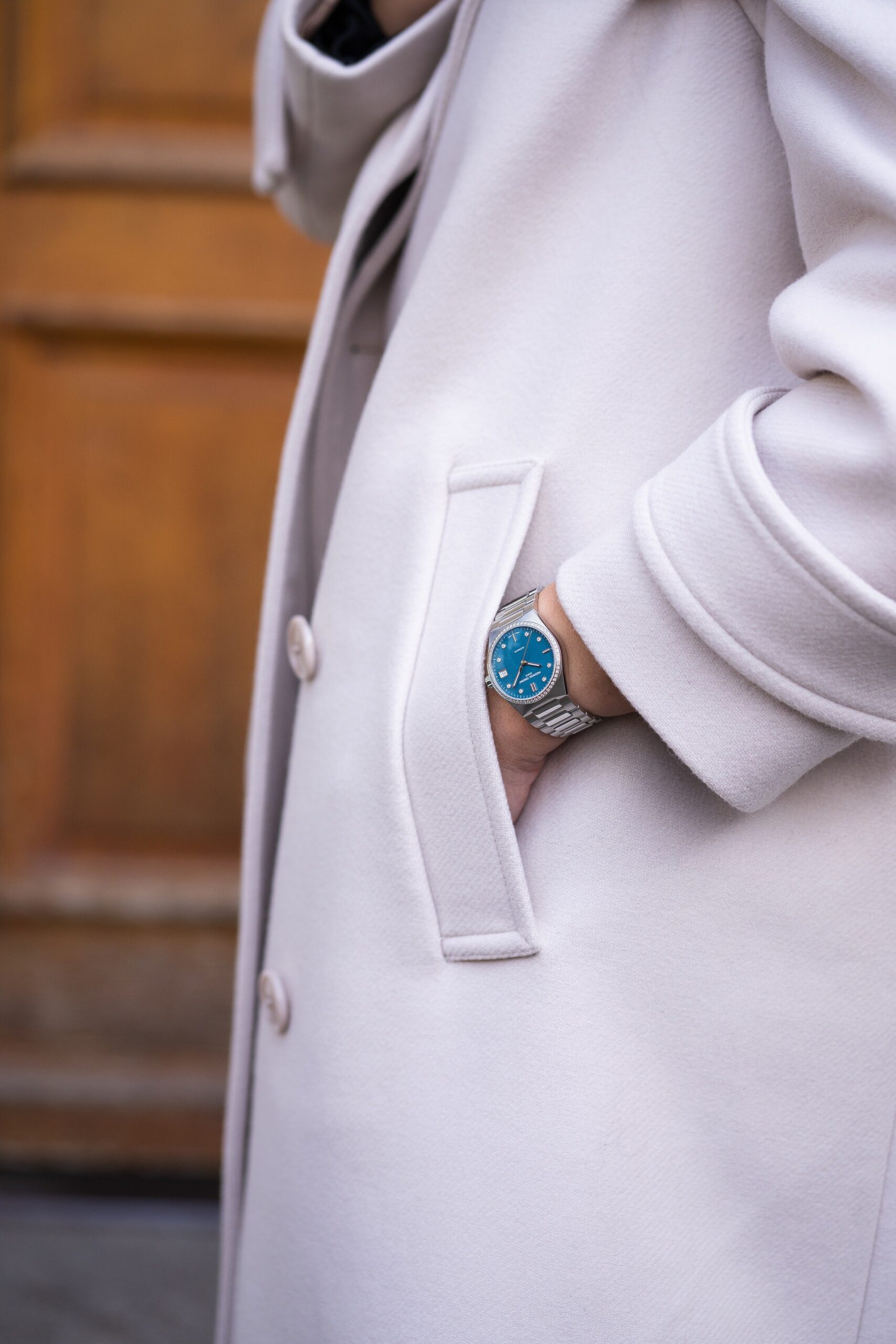 Frederique Constant Highlife Ladies Automatic Sparkling - View 2
