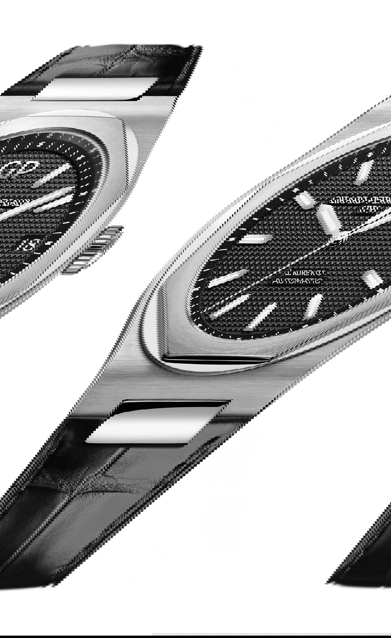 Girard-Perregaux Laureato 42 mm watch