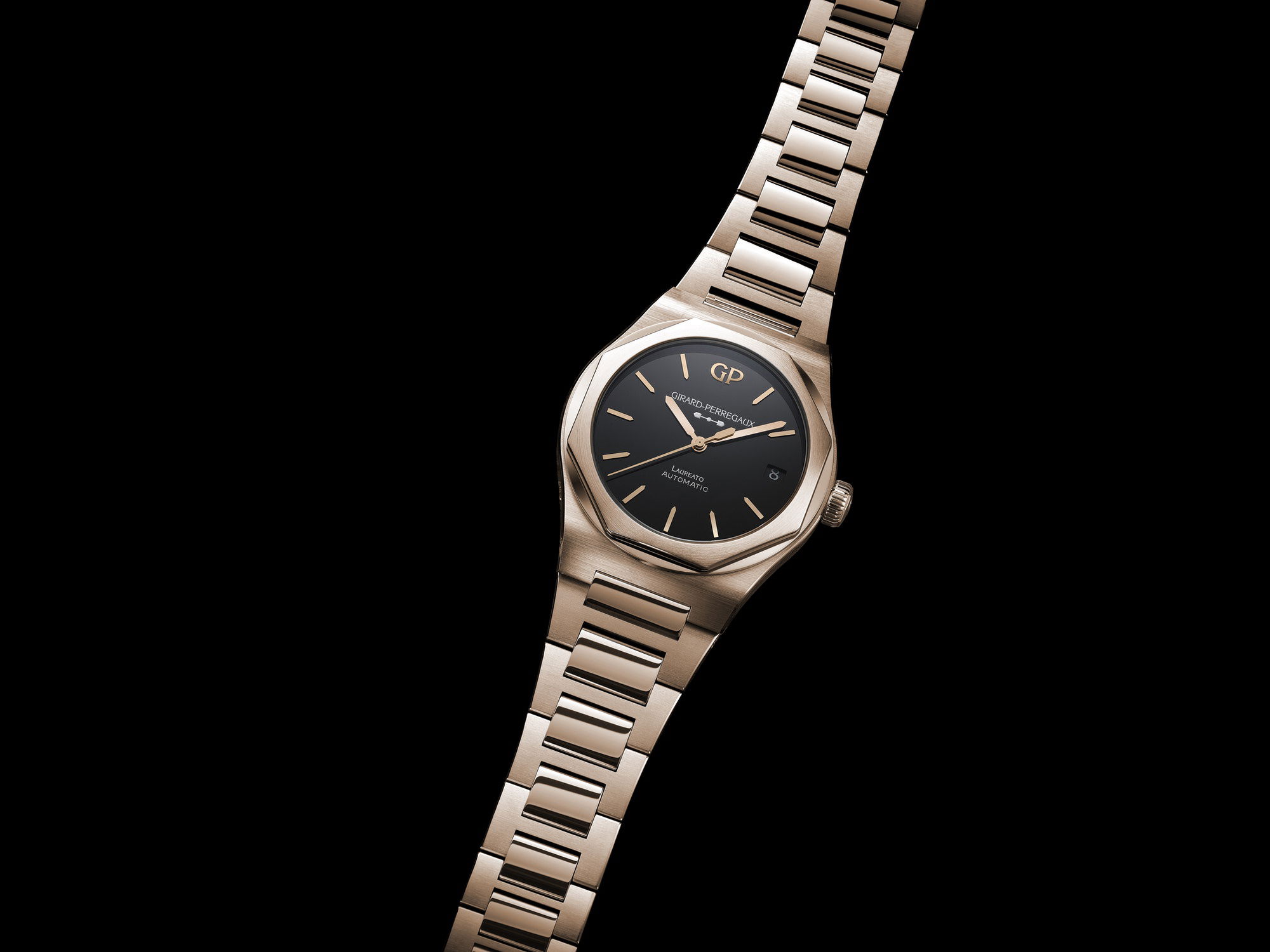 Girard-Perregaux Laureato 42 mm - View 3