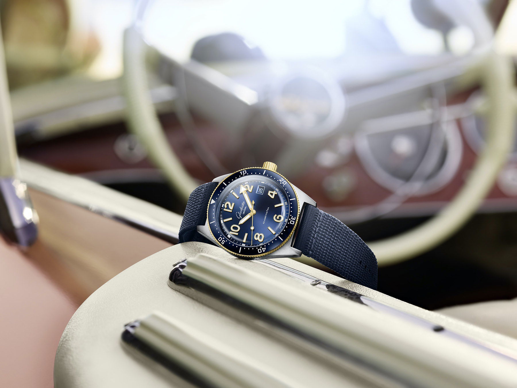 Glashütte Original Sea Q Bicolor - View 3