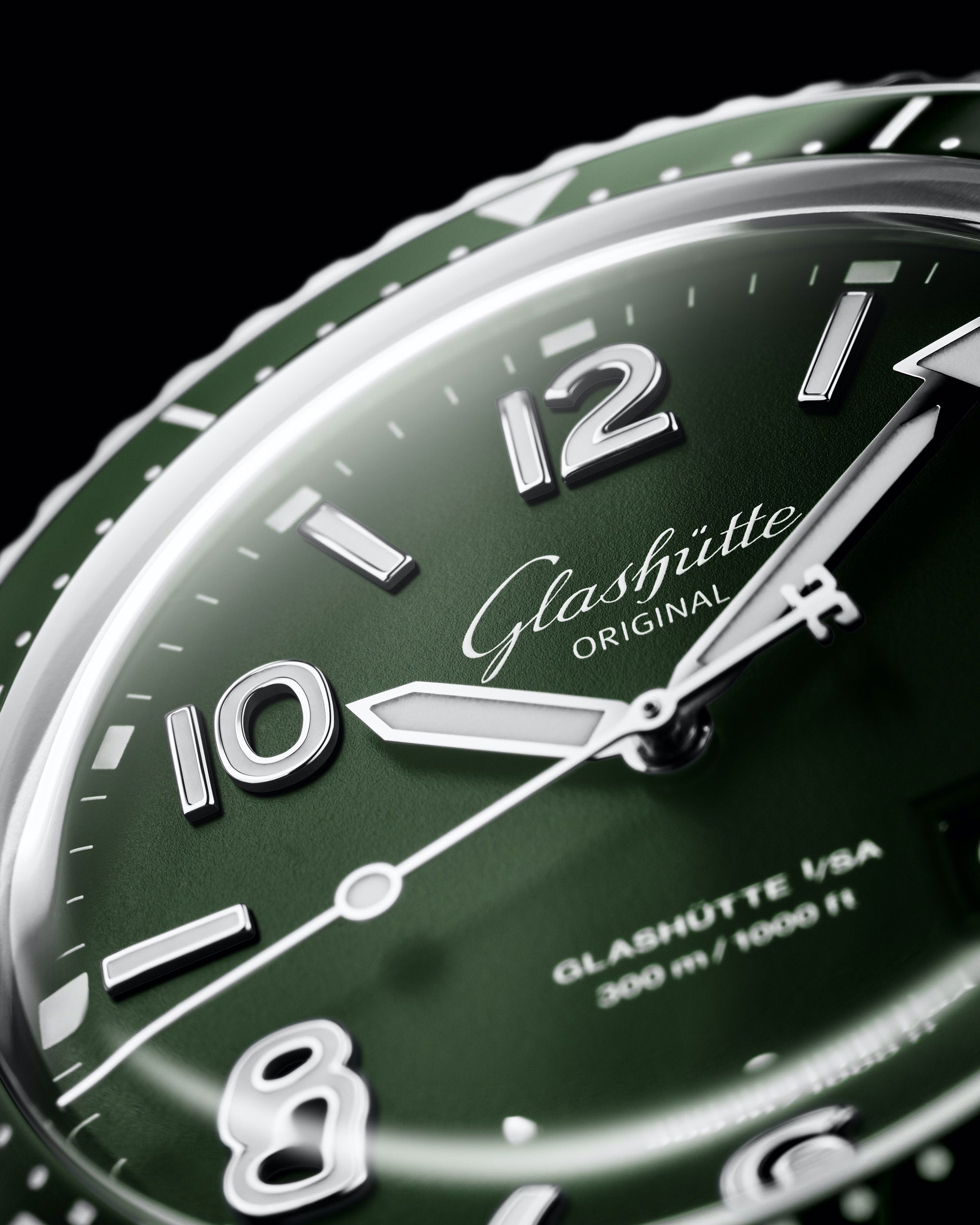 Glashütte Original SeaQ Panorama Date - View 3