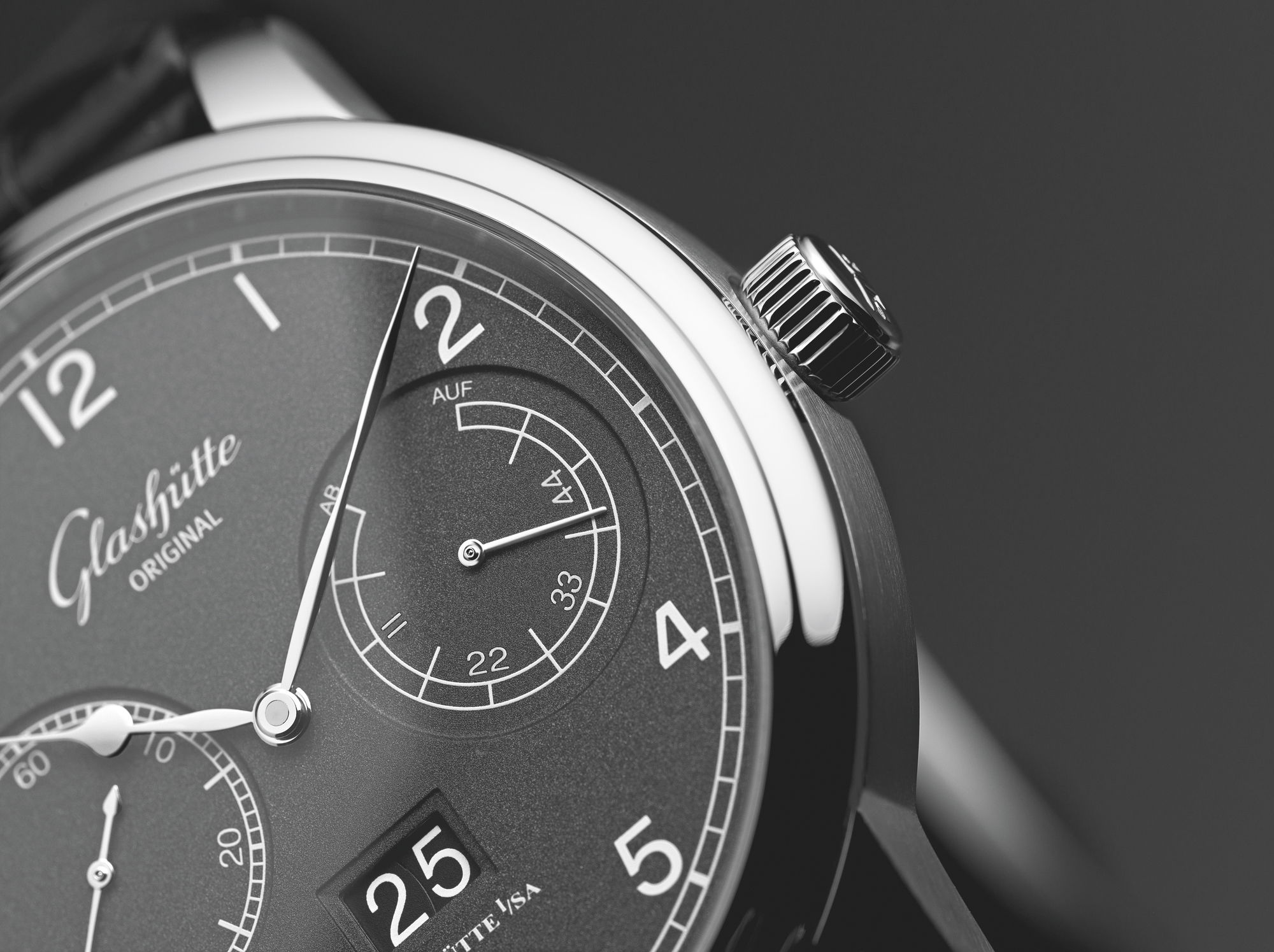 Glashütte Original Senator Observer - View 3