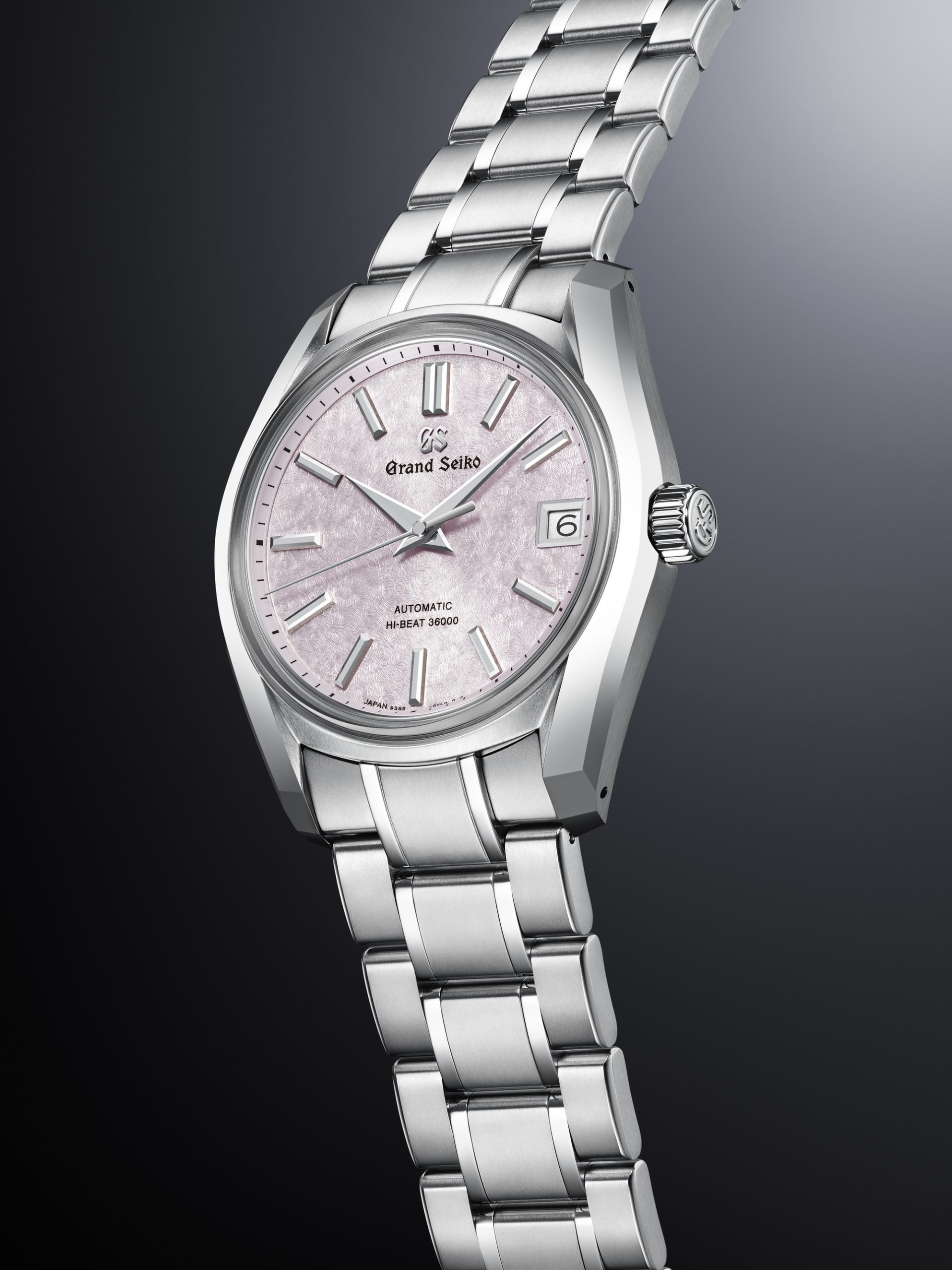 Grand Seiko Heritage Collection 62GS “Sakura-Kakushi” - View 3
