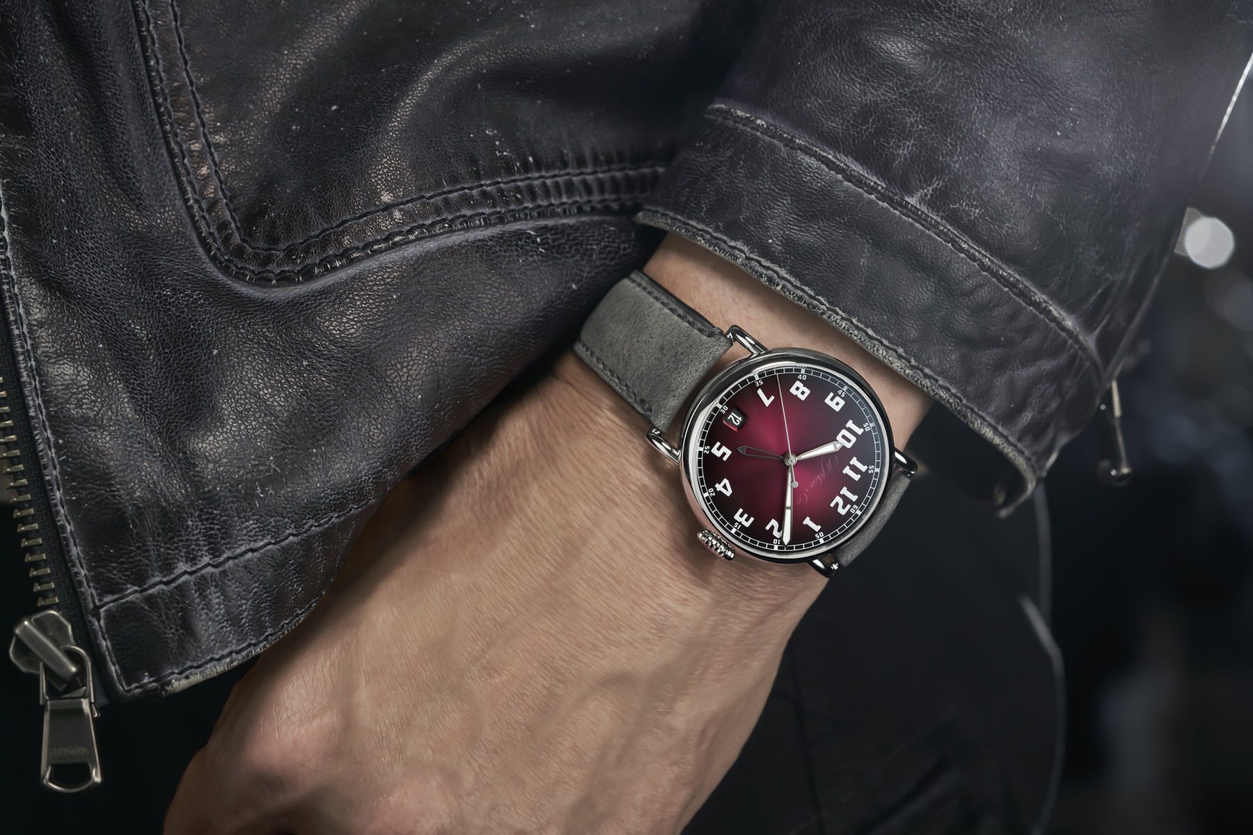 H. Moser & Cie Heritage Dual Time - View 3