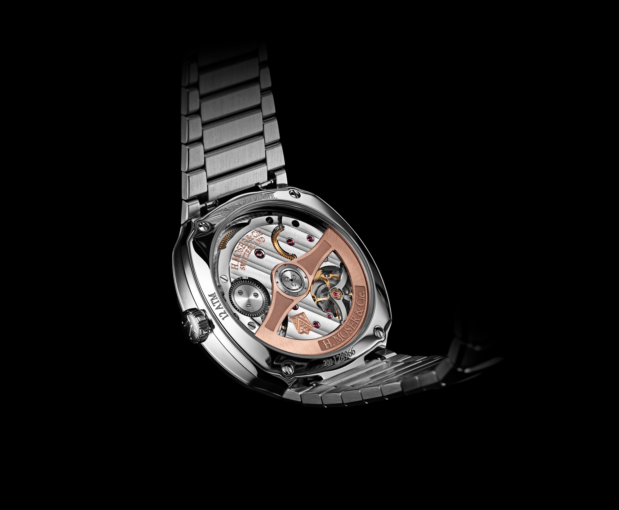 H. Moser & Cie Streamliner Centre Seconds Smoked Salmon - View 3