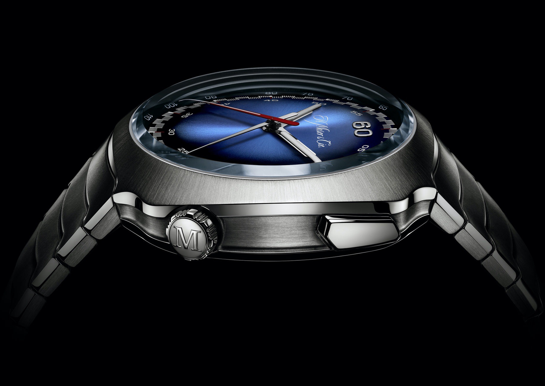 H. Moser & Cie Streamliner Flyback Chronograph Automatic Funky Blue - View 3