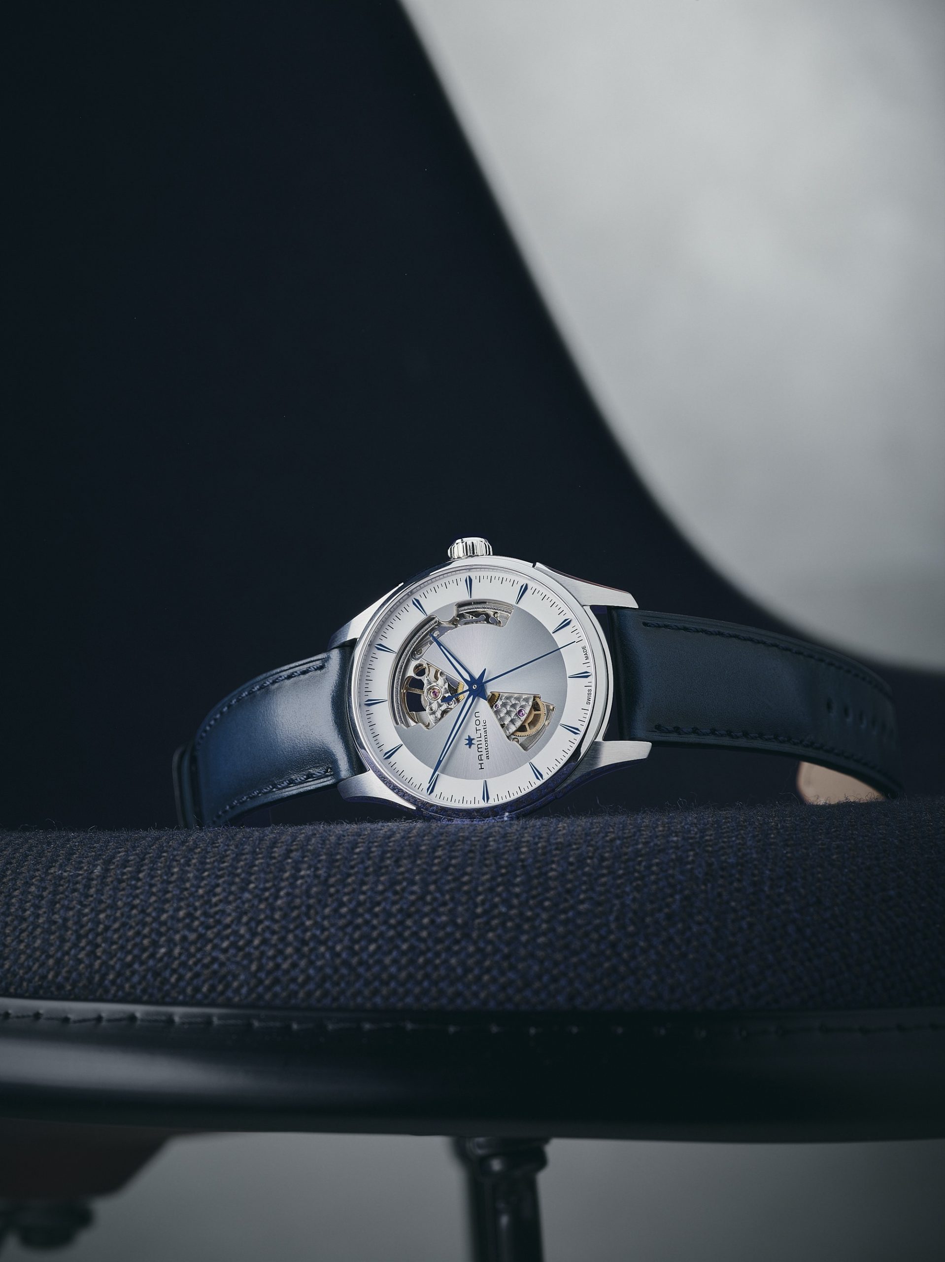 Hamilton Jazzmaster Open Heart - View 2