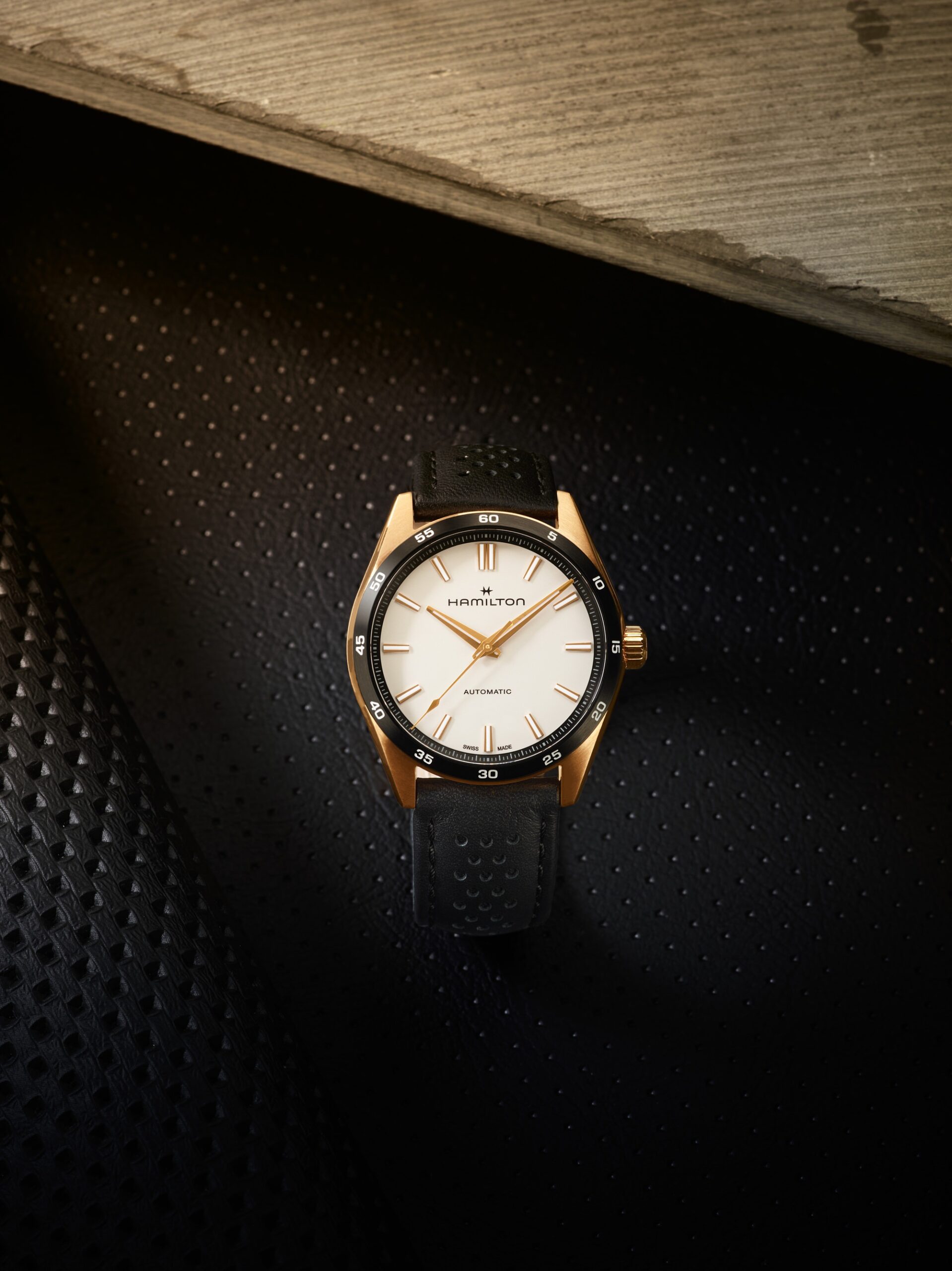 Hamilton Jazzmaster Performer Automatic 38mm - View 2