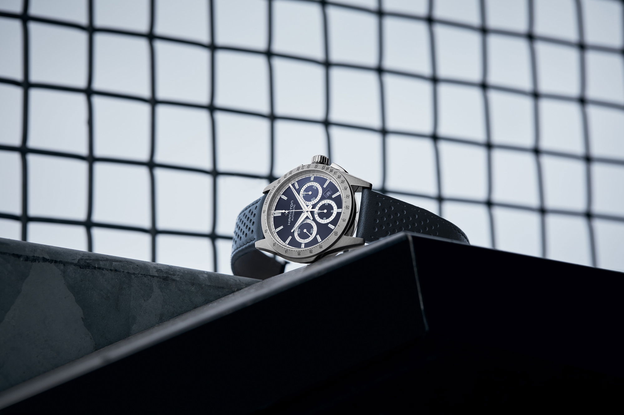Hamilton Jazzmaster Performer Automatic Chronograph 42mm - View 2