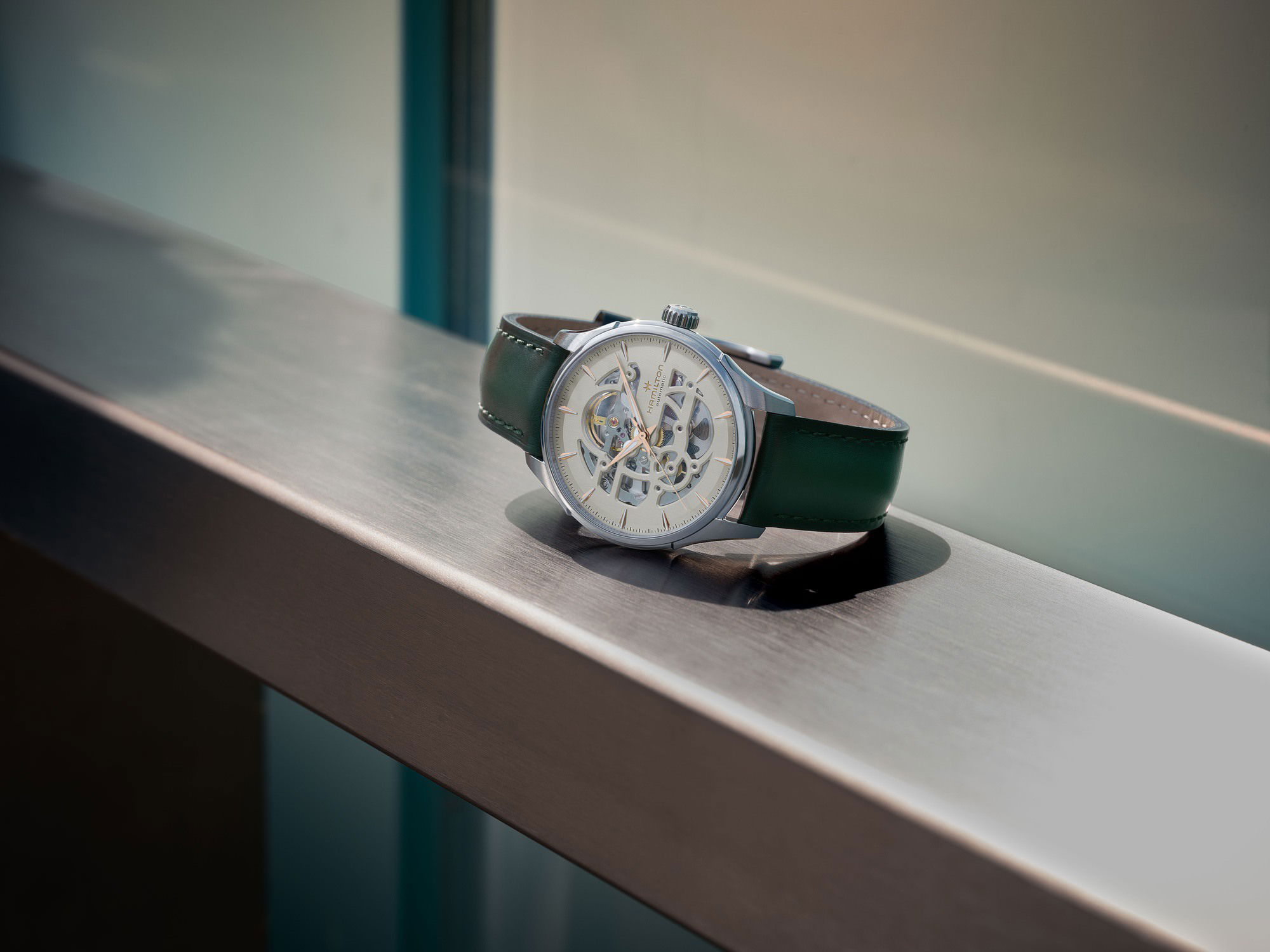 Hamilton Jazzmaster Skeleton Automatic 40 - View 2