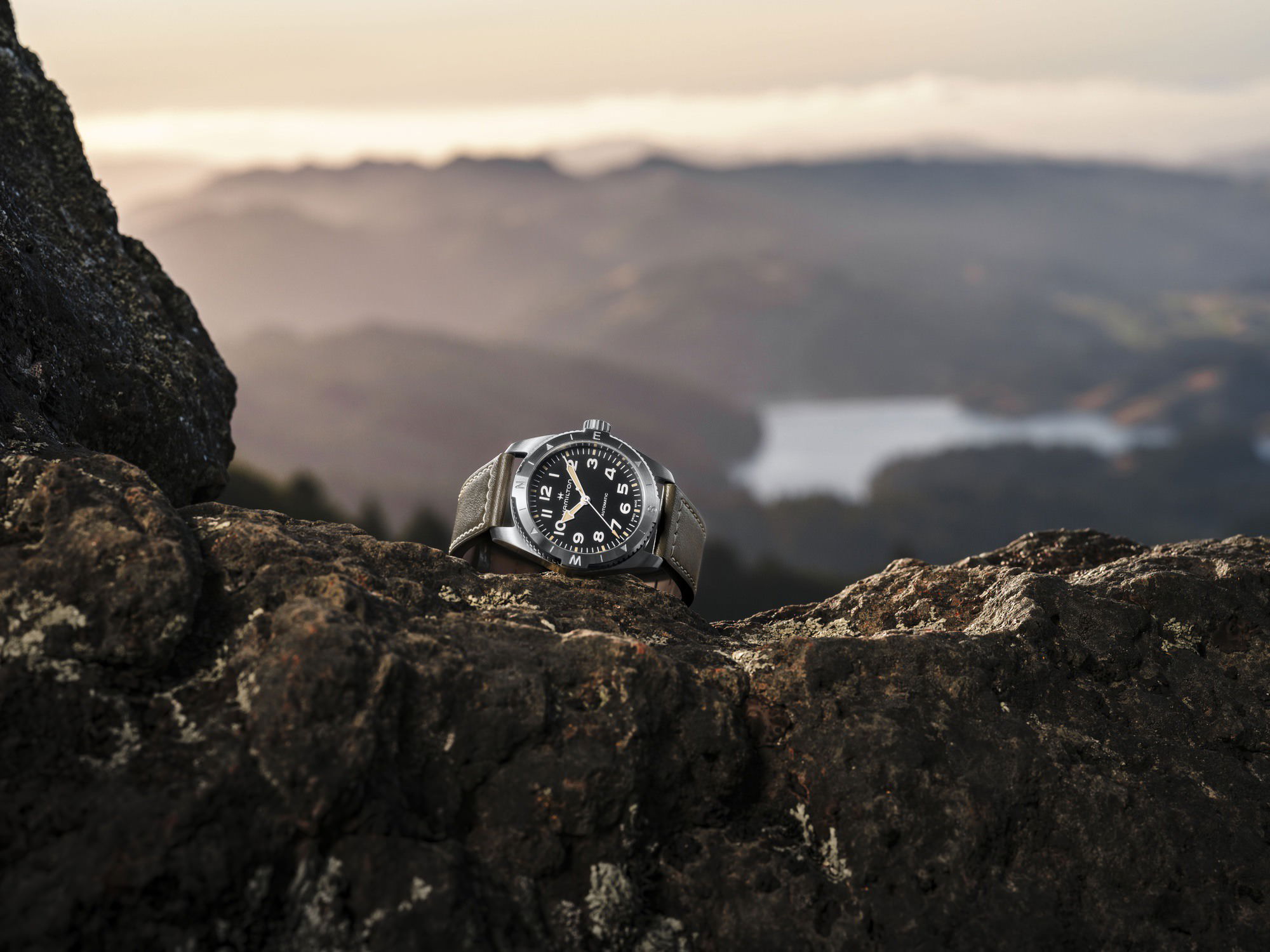 Hamilton Khaki Field Expedition 37 - View 2
