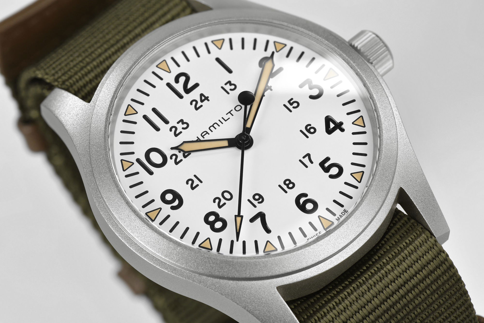 Hamilton Khaki Field Mechanical 42 mm - View 2