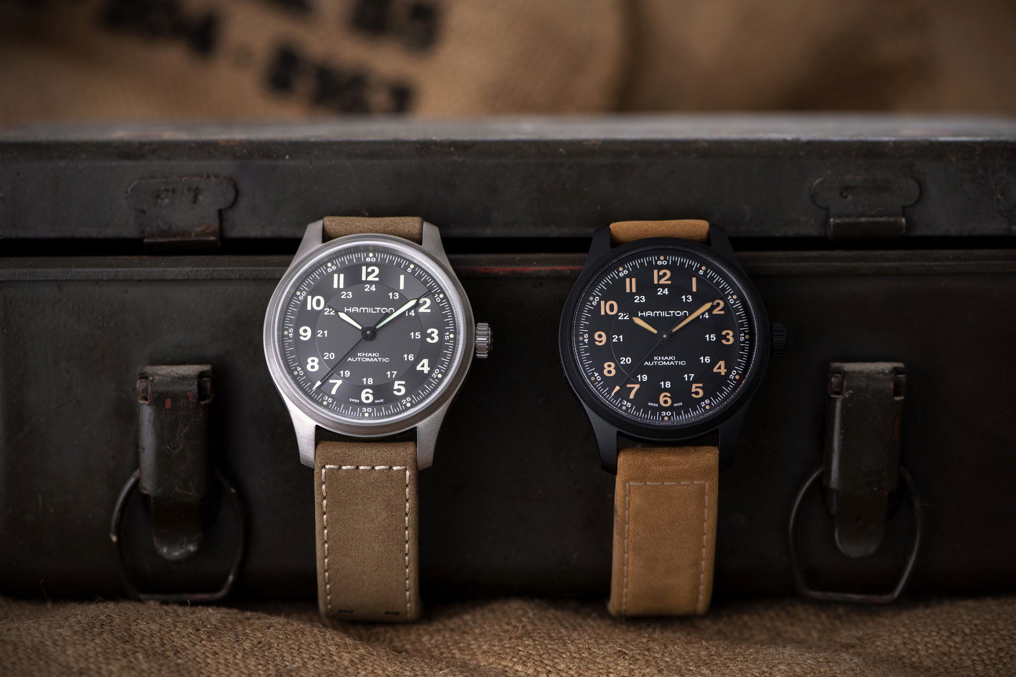 Hamilton Khaki Field Titanium Auto - View 3