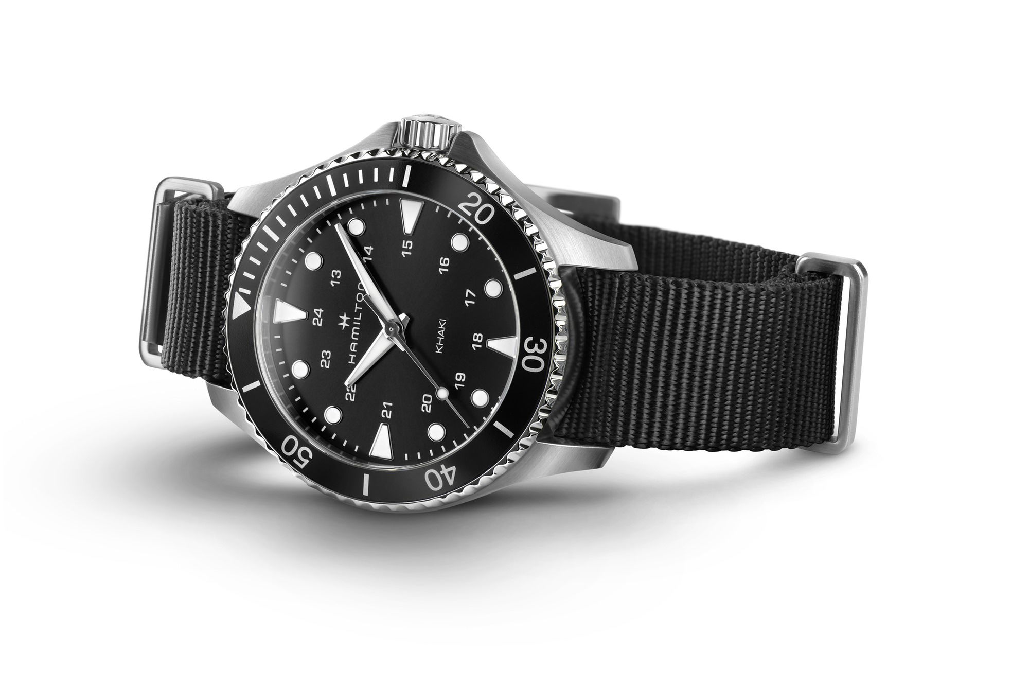 Hamilton Khaki Navy Scuba Quartz - View 3