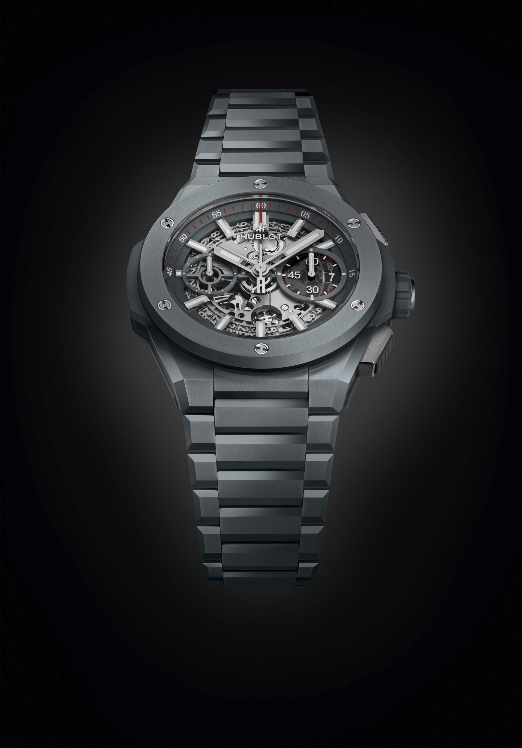 Hublot Big Bang Integral Grey Ceramic - View 3
