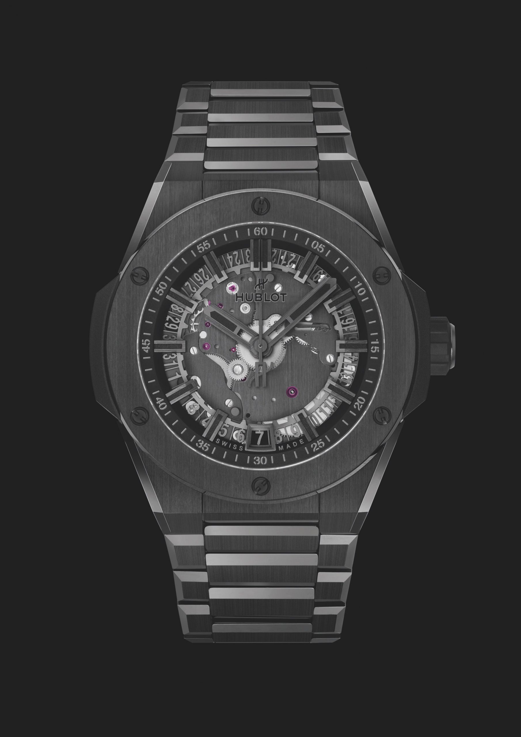 Hublot Big Bang Integral Time Only All Black - View 3