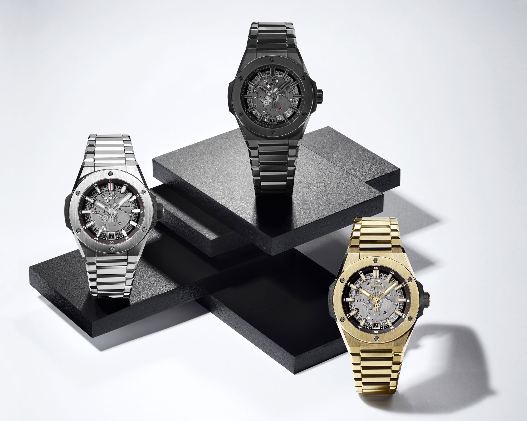 Hublot Big Bang Integral Time Only Titanium - View 3