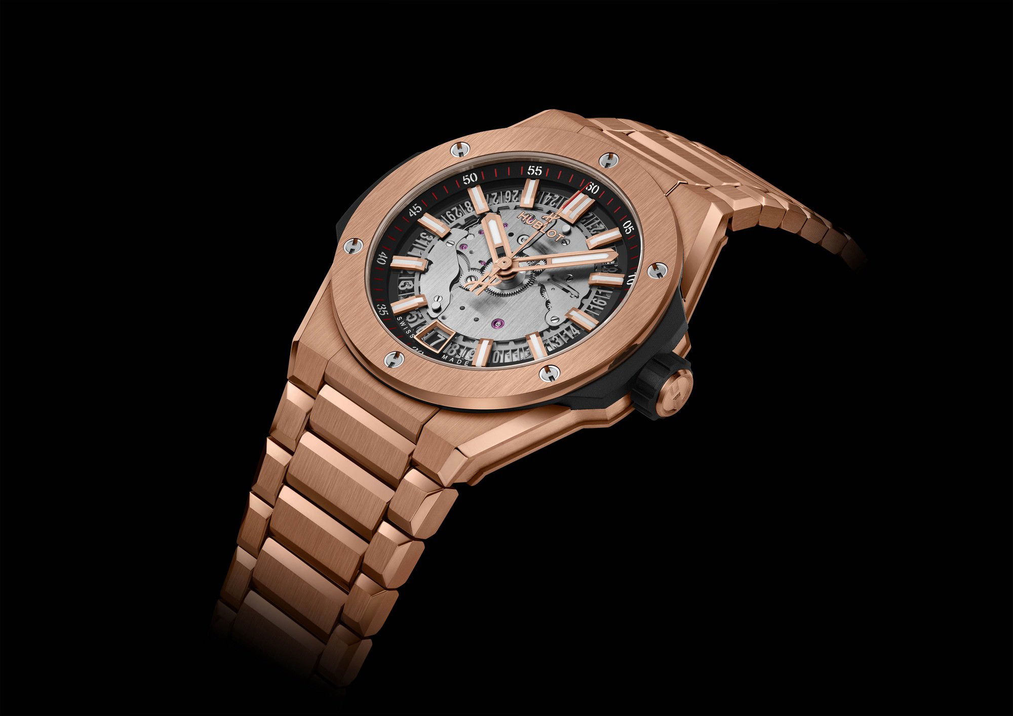 Hublot Big Bang Integrated Time Only King Gold - View 2