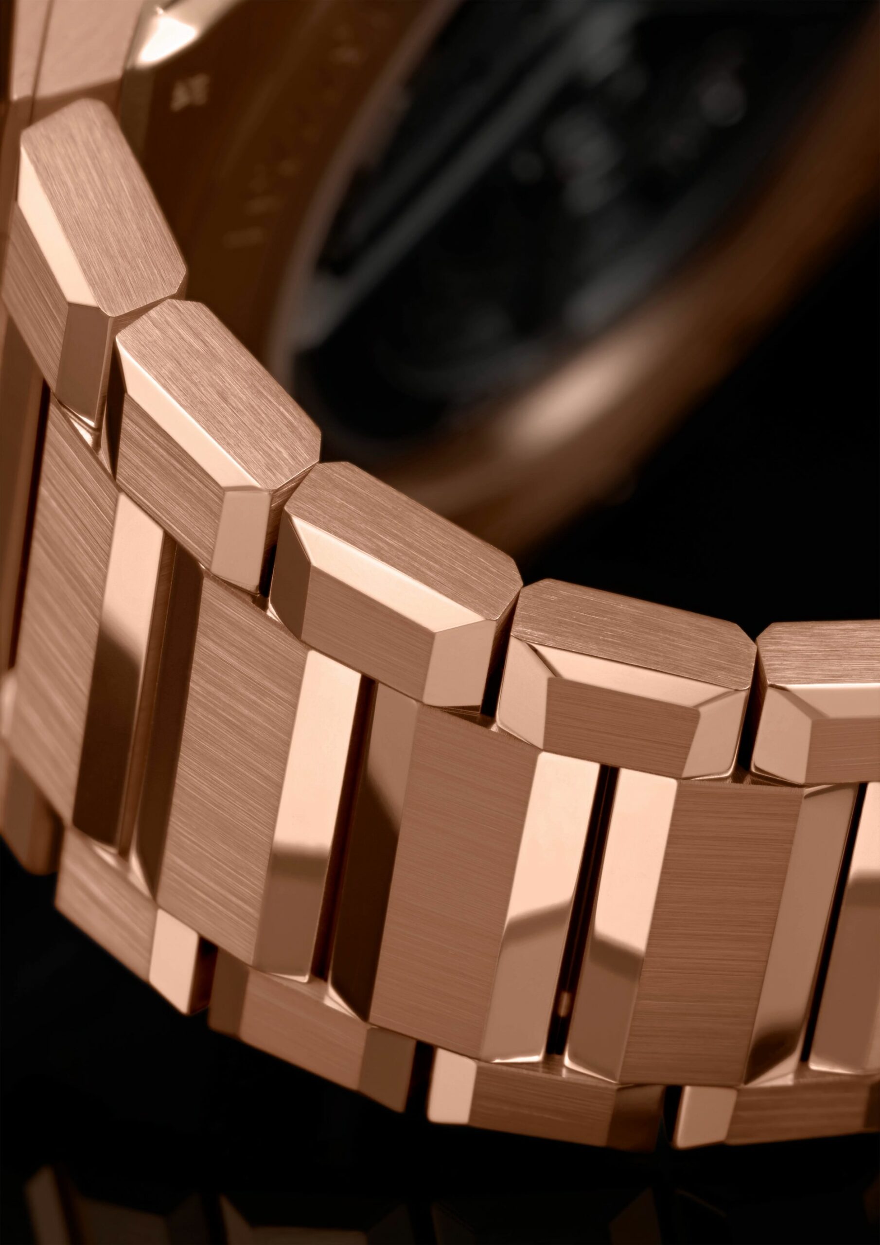 Hublot Big Bang Integrated Time Only King Gold - View 3