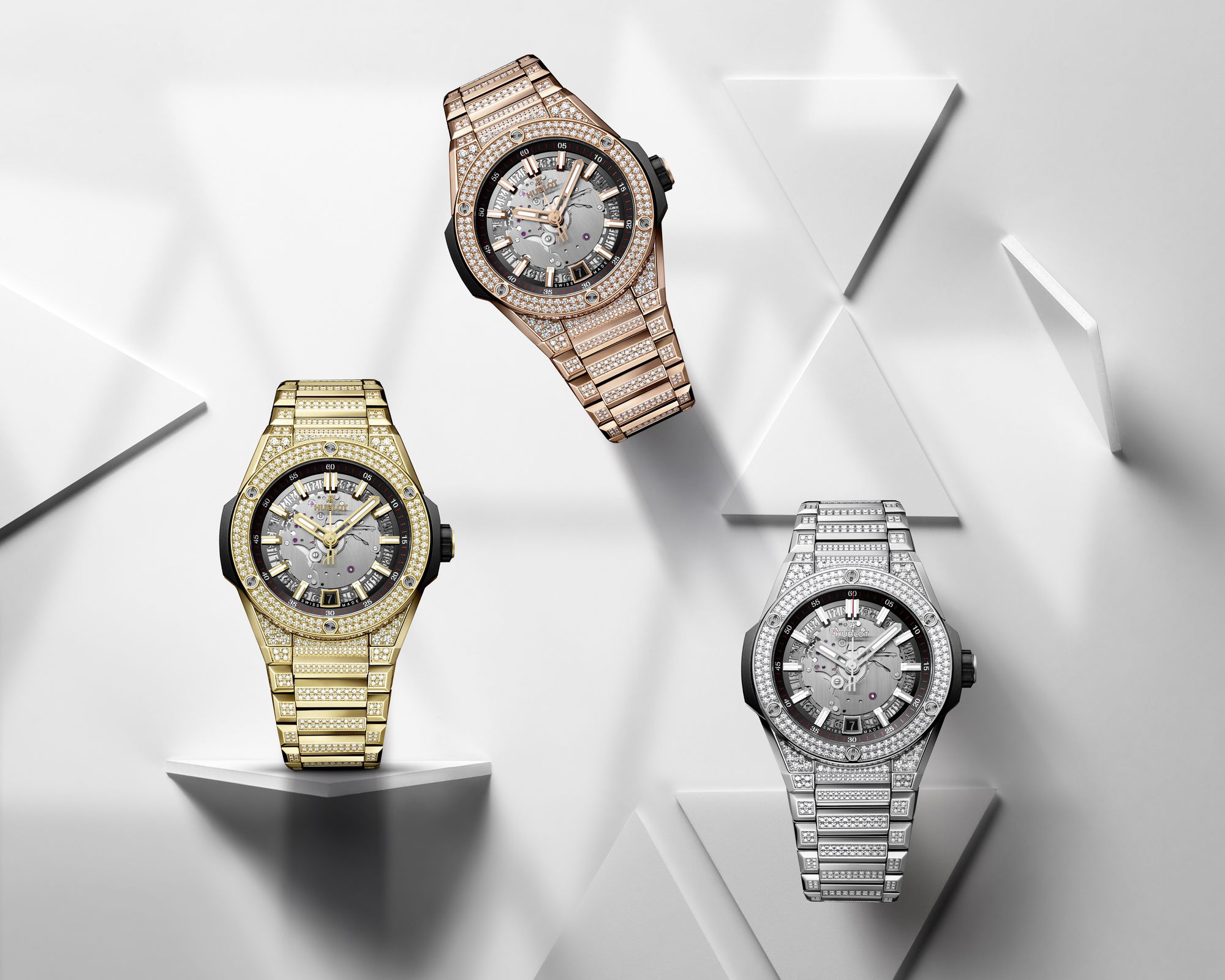 Hublot Big Bang Integrated Time Only King Gold Pavé - View 2