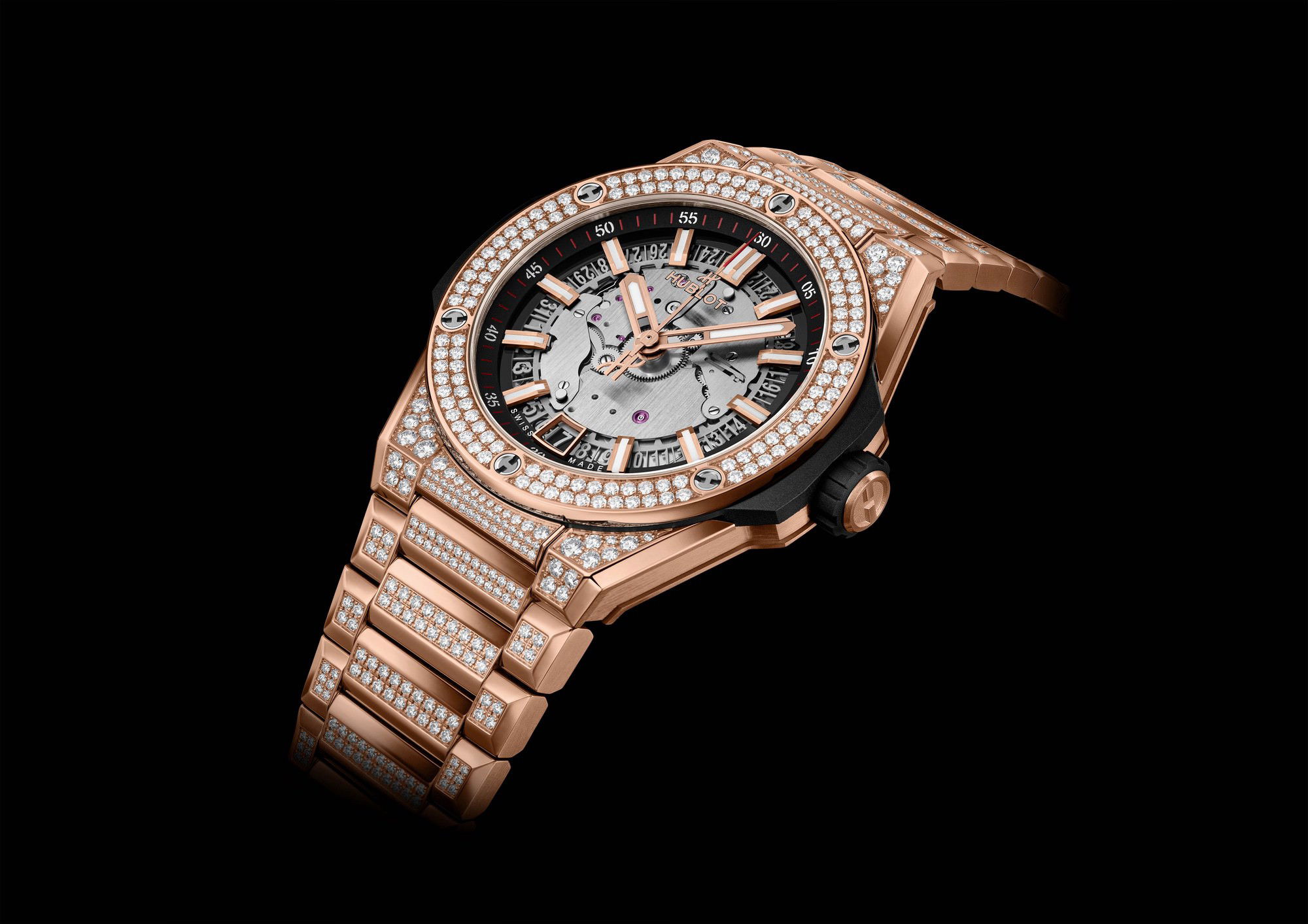 Hublot Big Bang Integrated Time Only King Gold Pavé - View 3