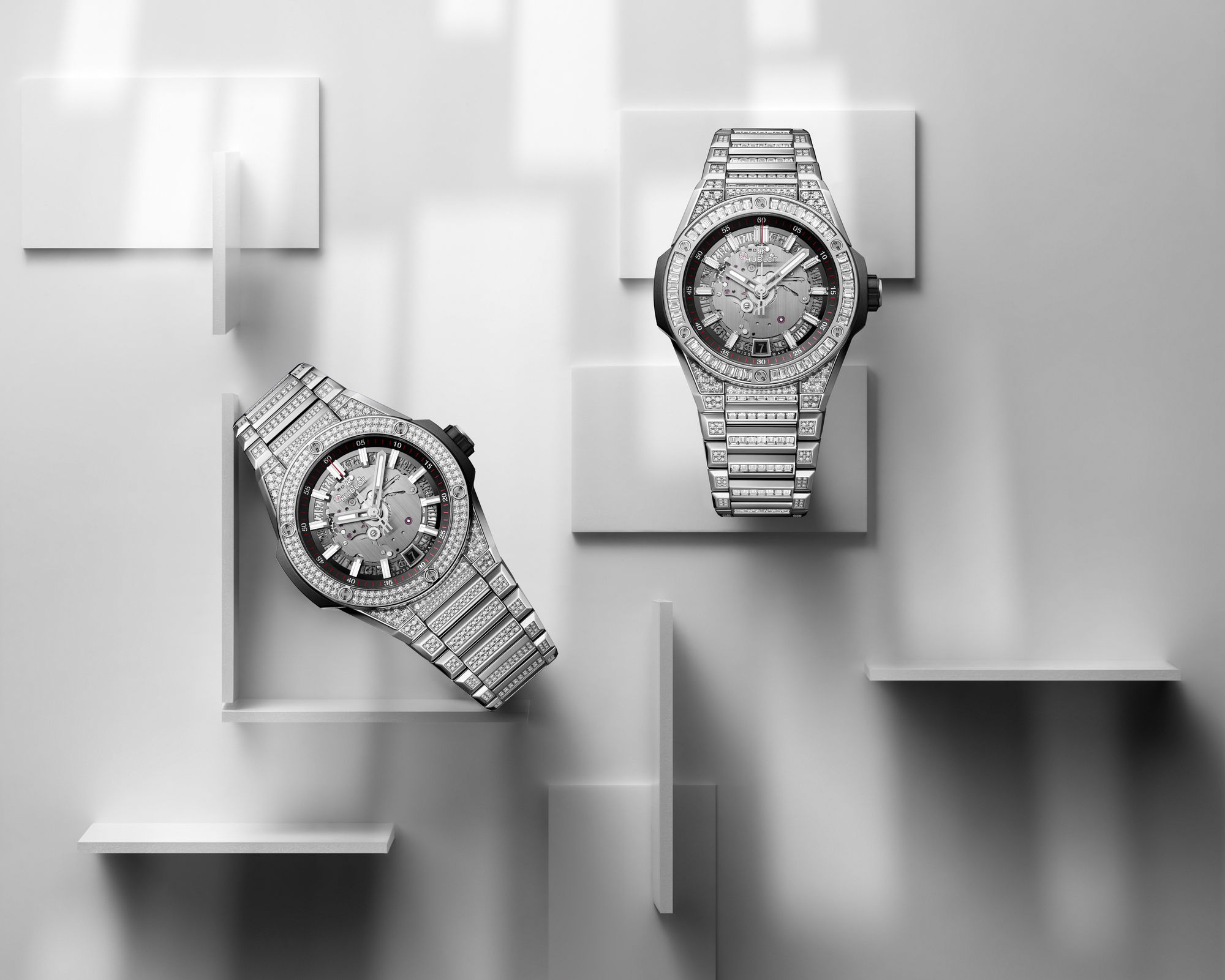 Hublot Big Bang Integrated Time Only Titanium Pavé - View 2