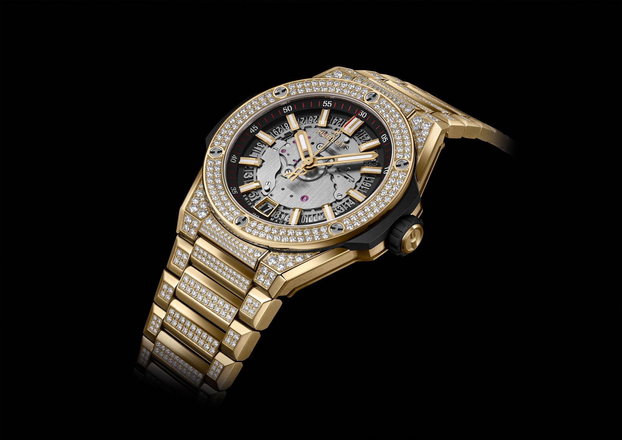Hublot Big Bang Integrated Time Only Yellow Gold Pavé - View 3