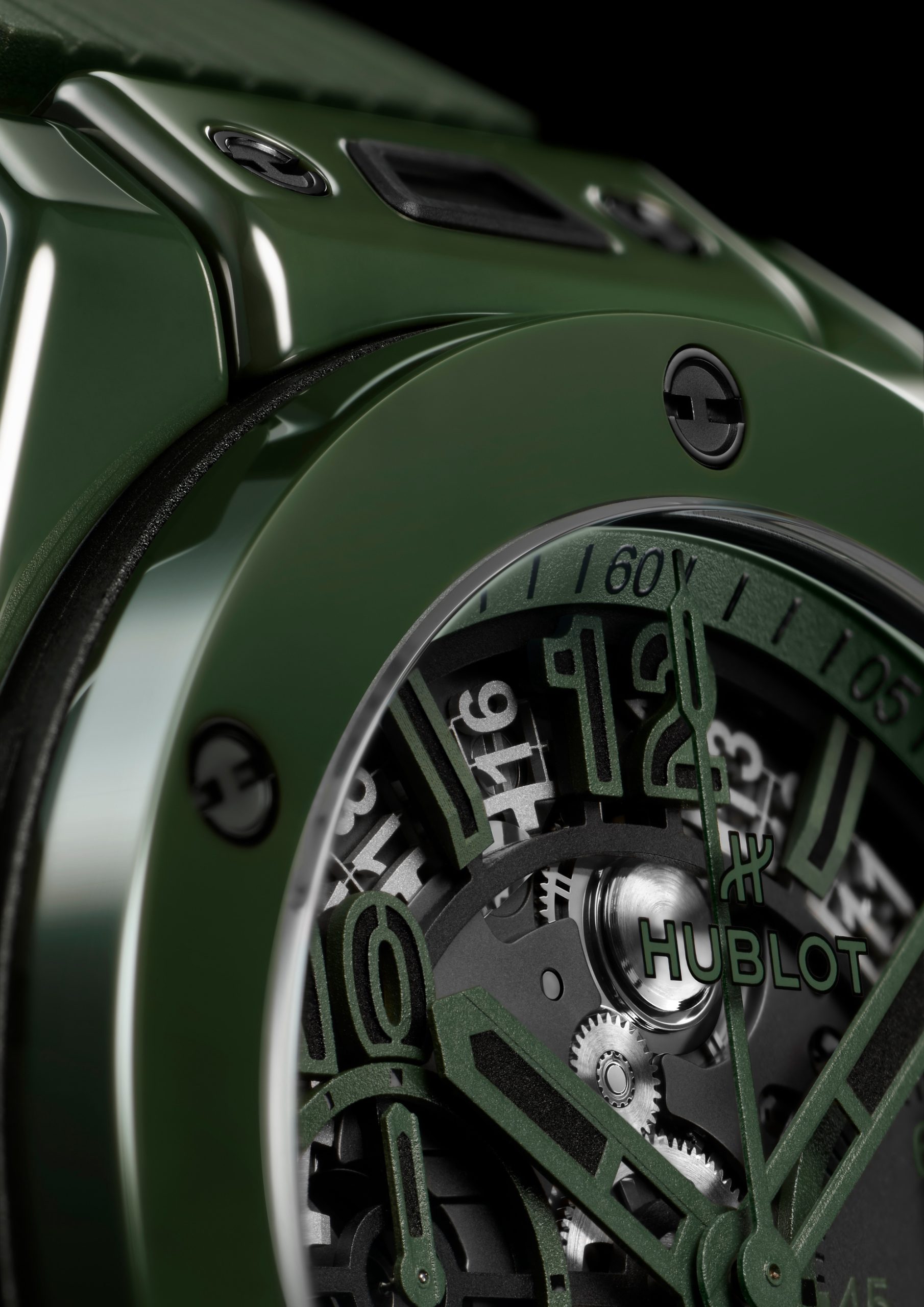 Hublot Big Bang Unico Dark Green Ceramic - View 3