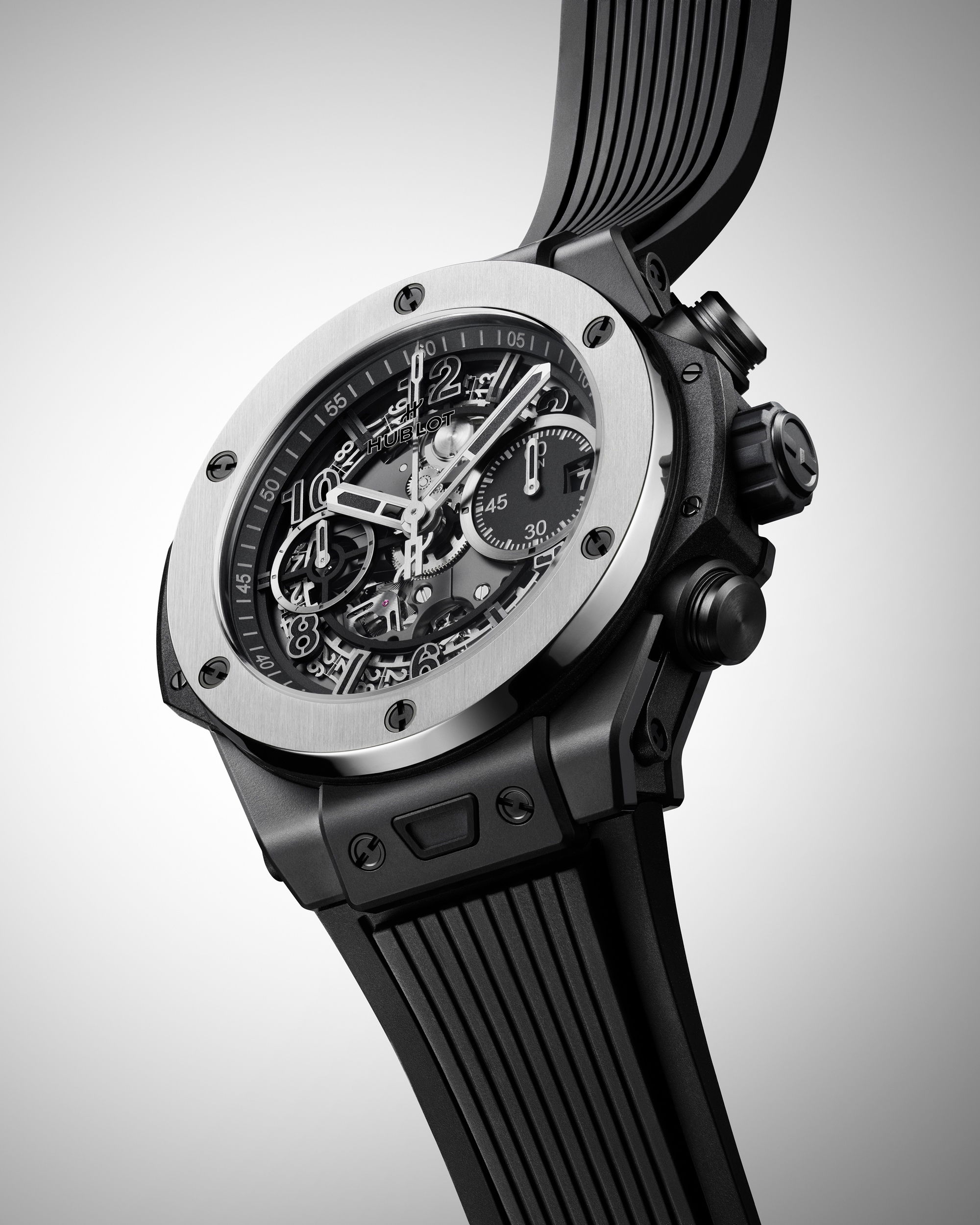 Hublot Big Bang Unico Ice Bang - View 2