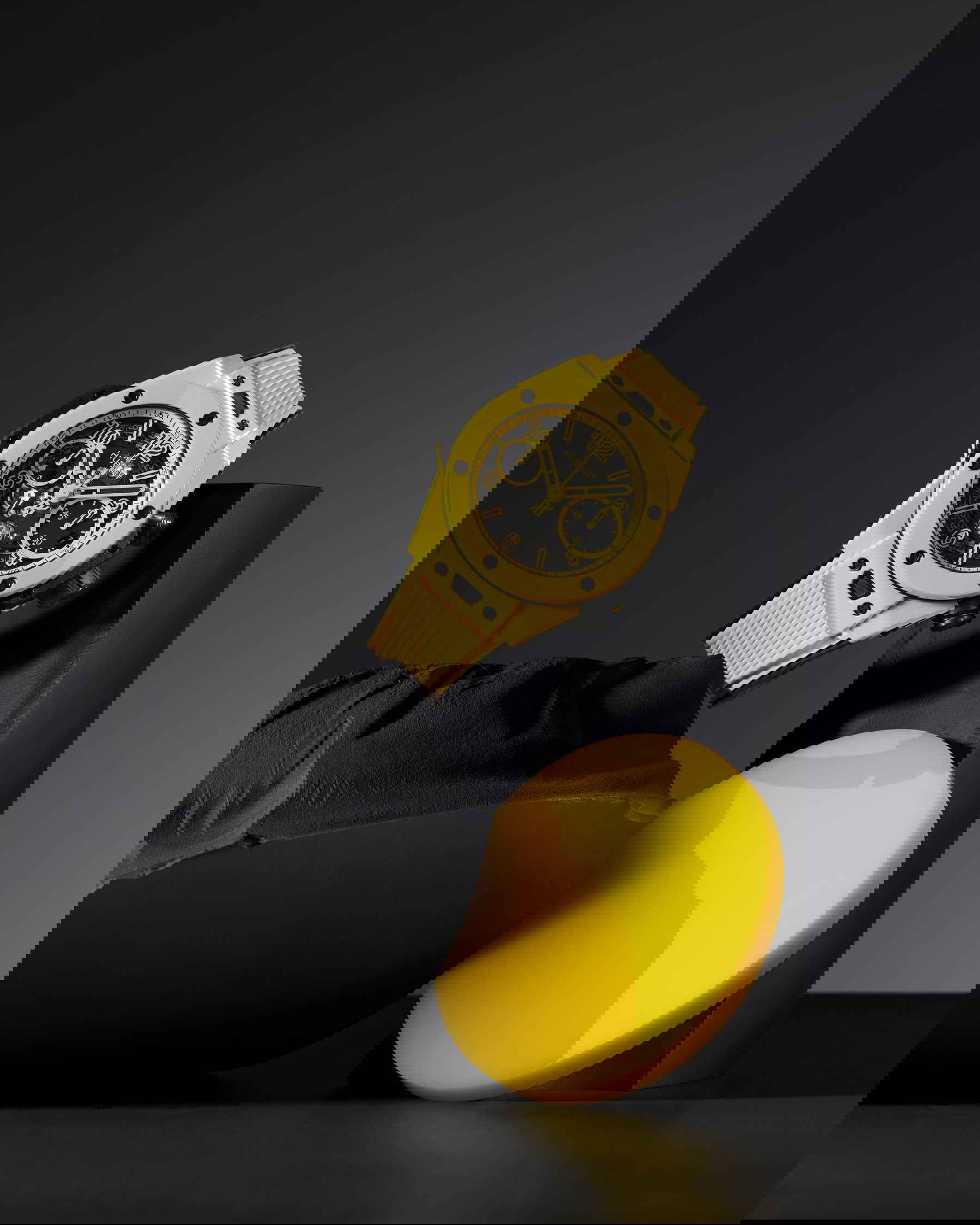 Hublot Big Bang Unico Yellow - View 3