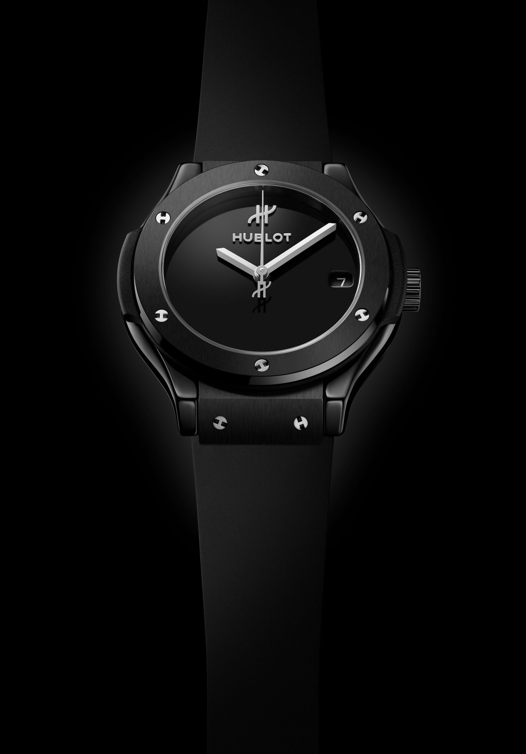 Hublot Classic Fusion Original Black Magic - View 3