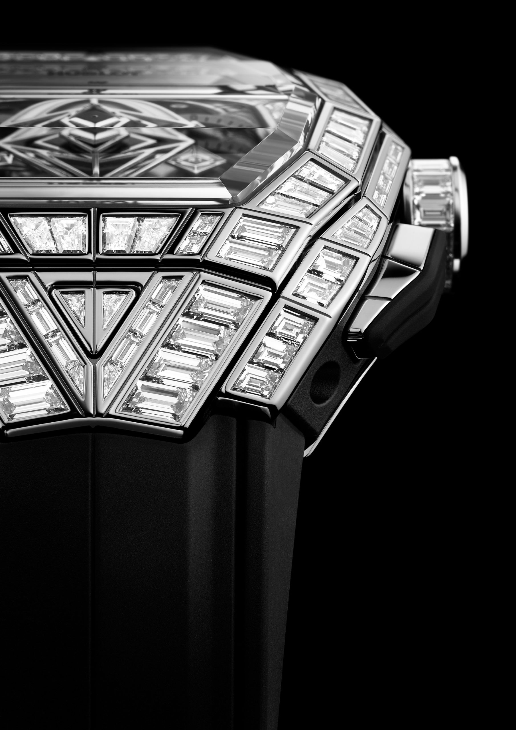 Hublot Spirit of Big Bang Sang Bleu High Jewellery White Gold - View 3