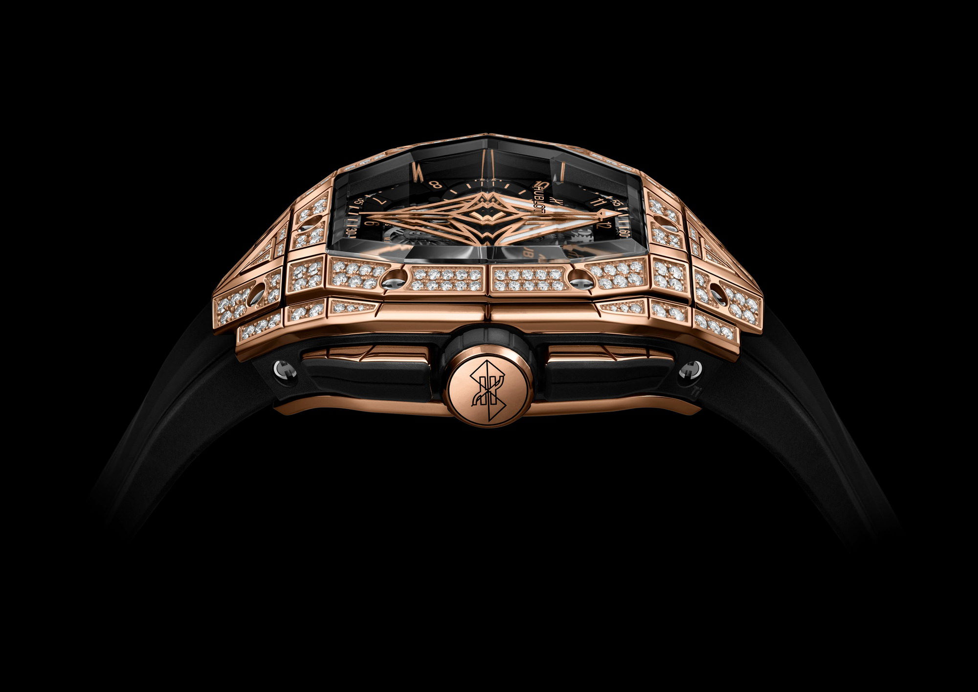 Hublot Spirit of Big Bang Sang Bleu King Gold Pavé - View 2