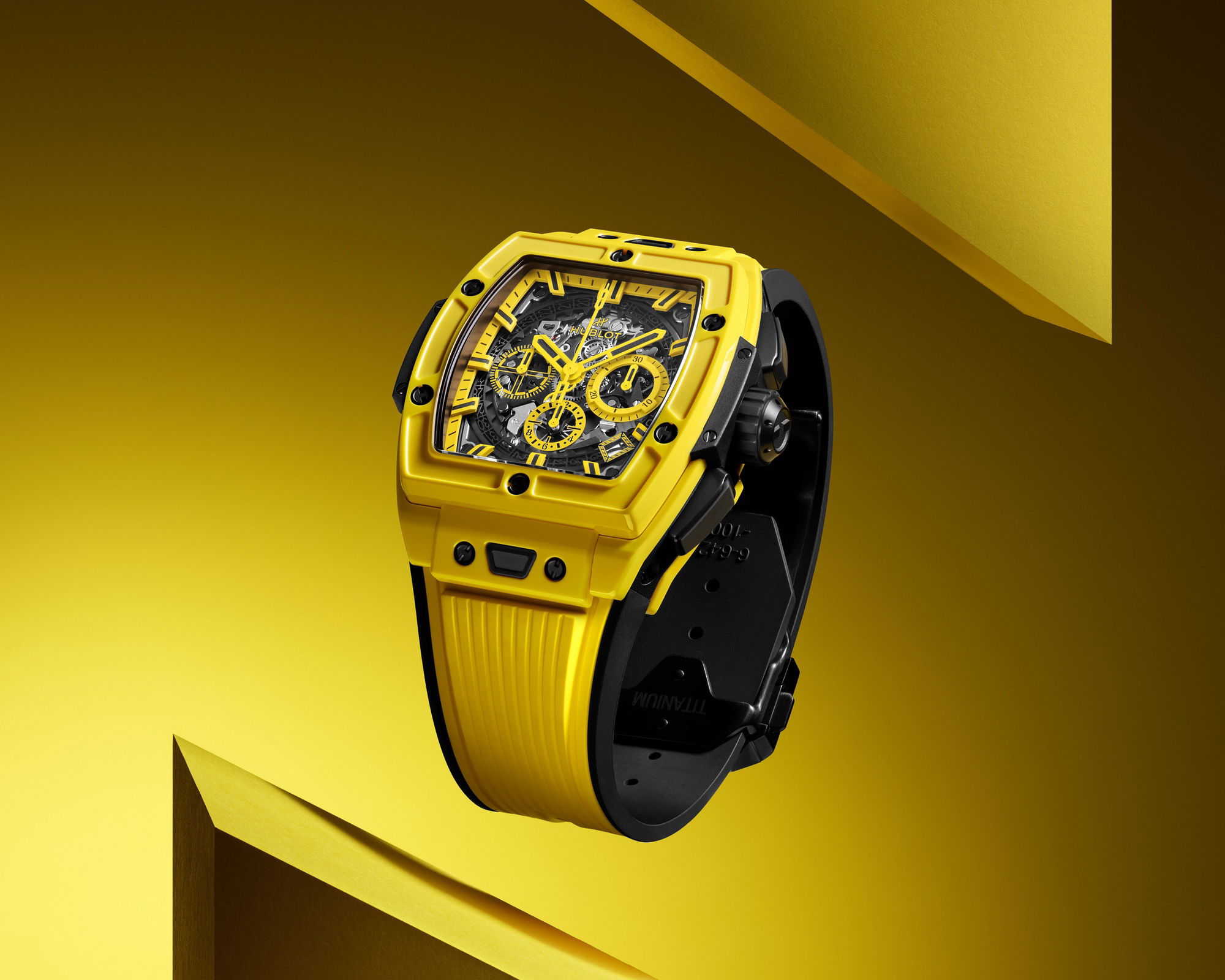 Hublot Spirit of Big Bang Yellow Magic - View 2