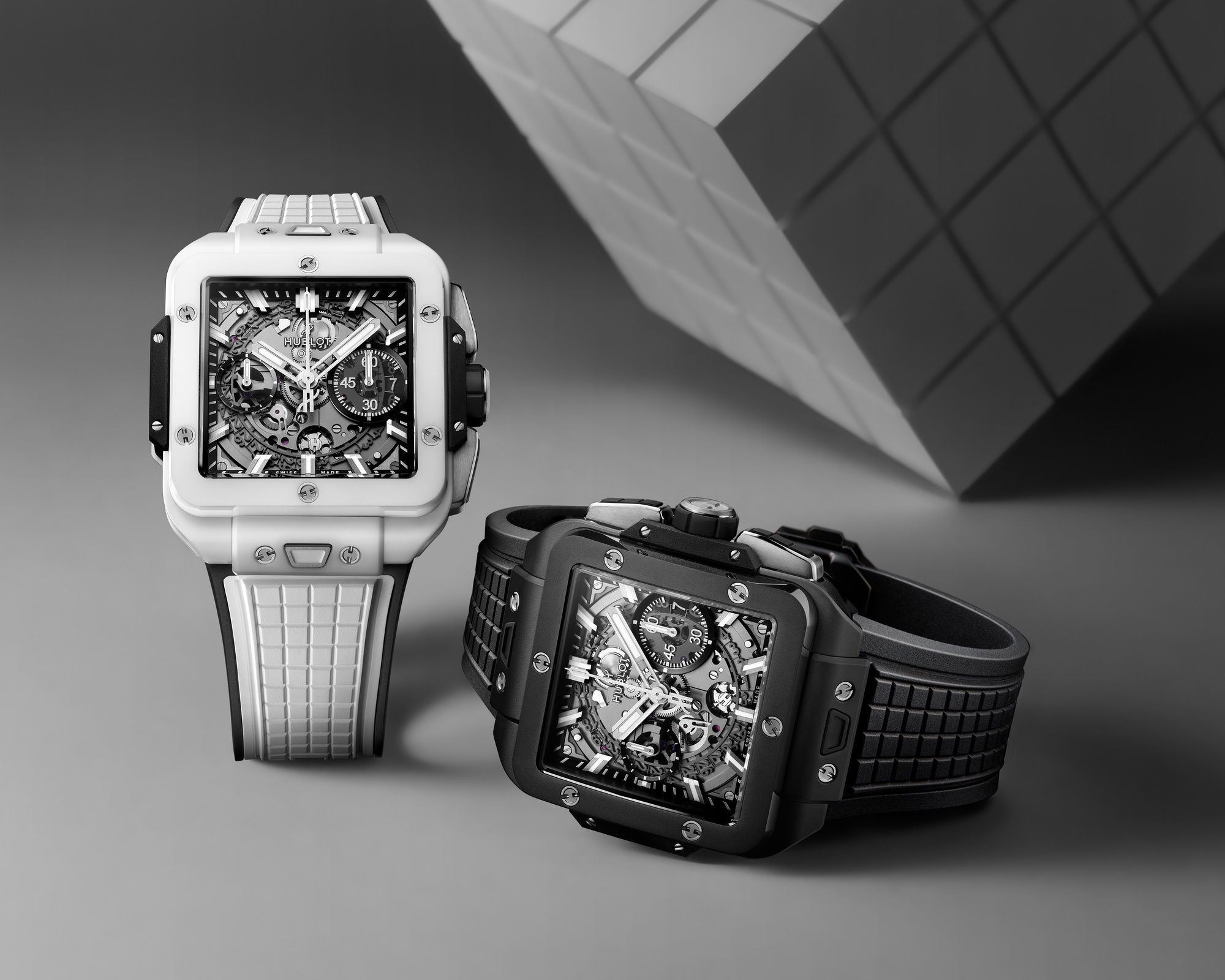Hublot Square Bang Unico Black Magic - View 2