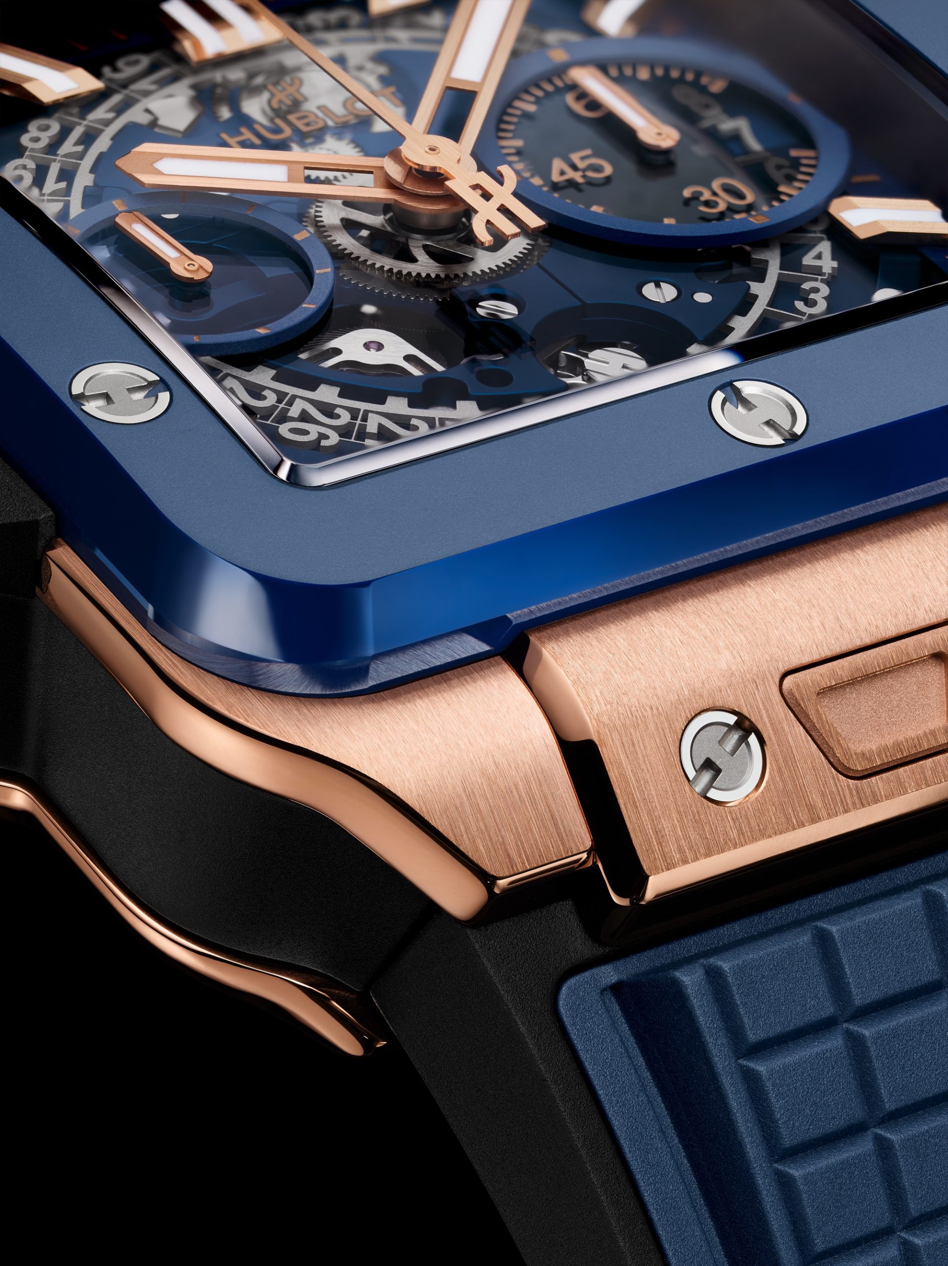 Hublot Square Bang Unico King Gold Blue Ceramic - View 3