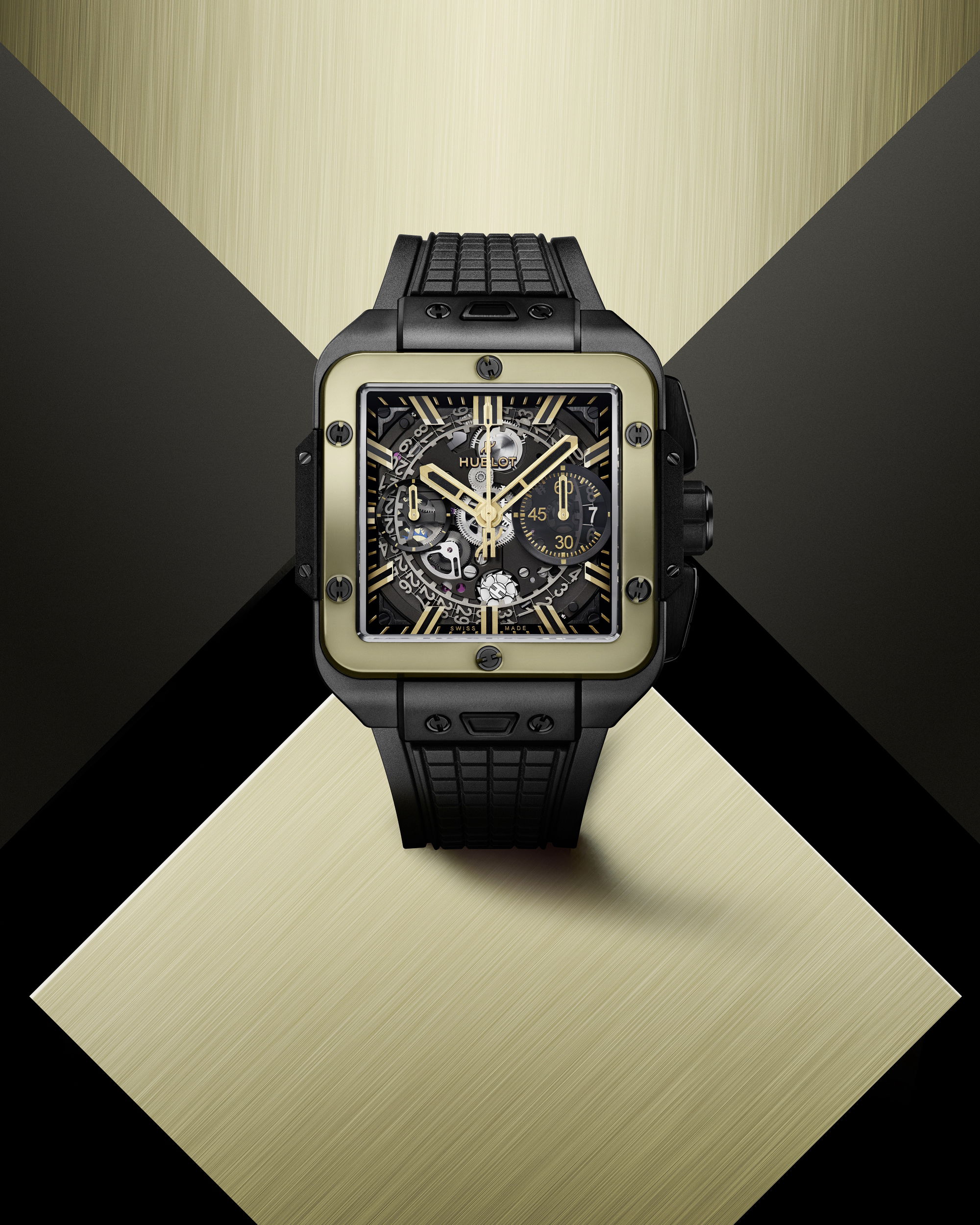 Hublot Square Big Bang Unico Ceramic Magic Gold - View 2
