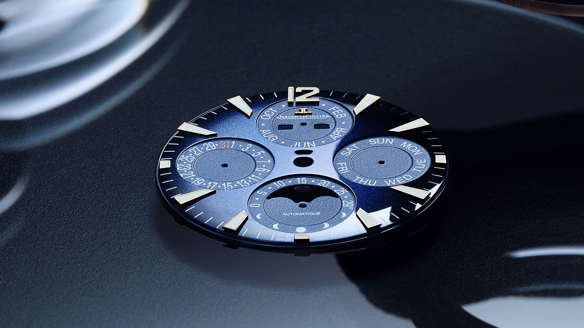 Jaeger-LeCoultre Polaris Perpetual Calendar - View 3