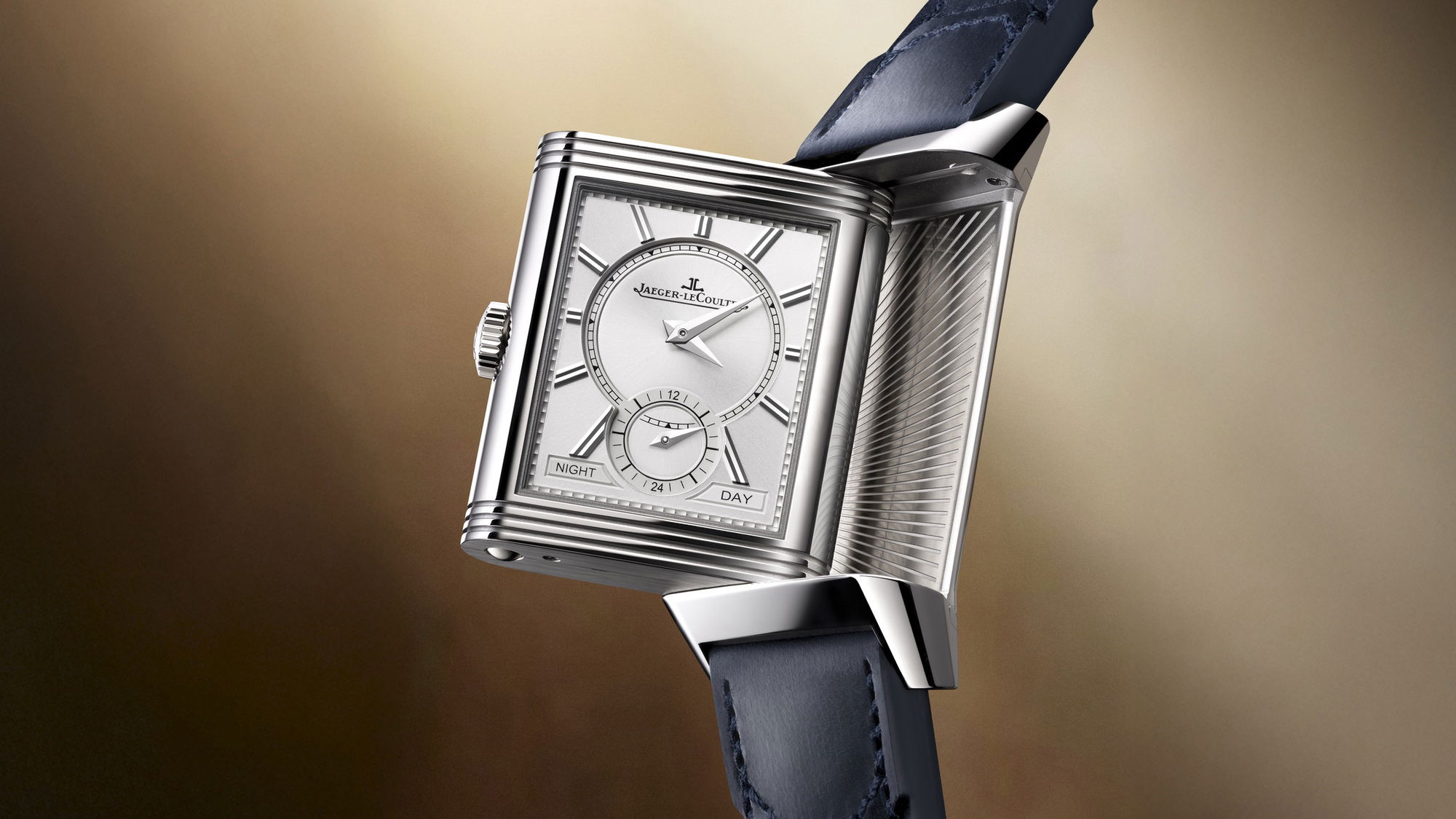 Jaeger-LeCoultre Reverso Tribute Duoface Small Seconds - View 3