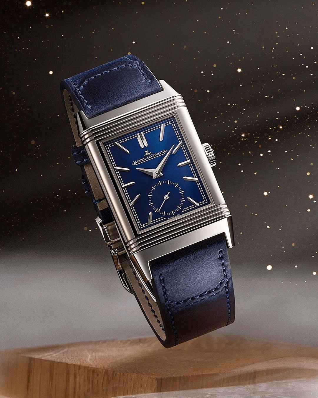 Jaeger-LeCoultre Reverso Tribute Monoface Small Seconds - View 3