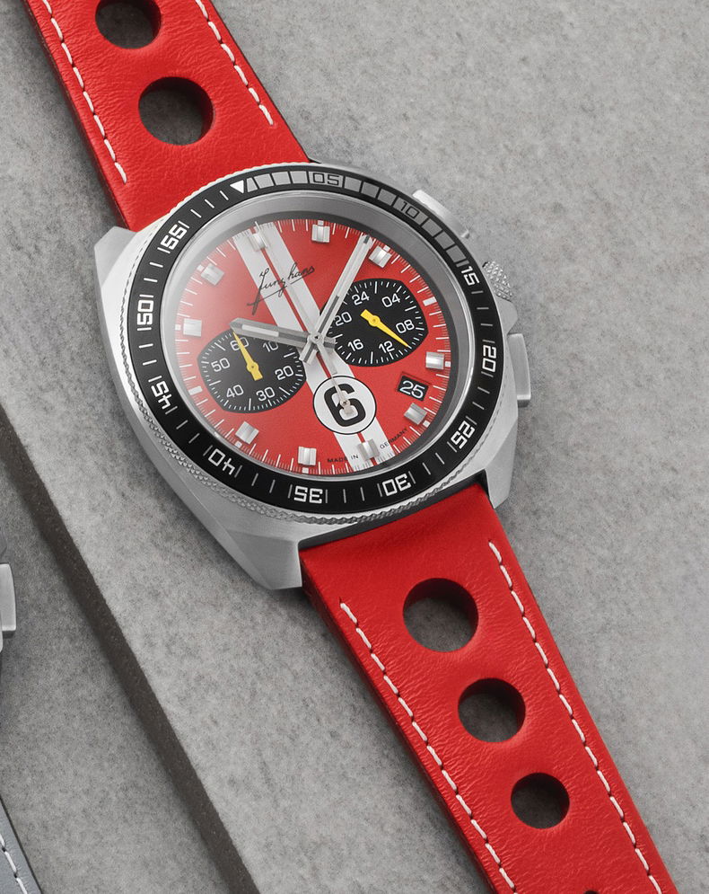 Junghans 1972 Chronoscope Sports Edition 2024 - View 2