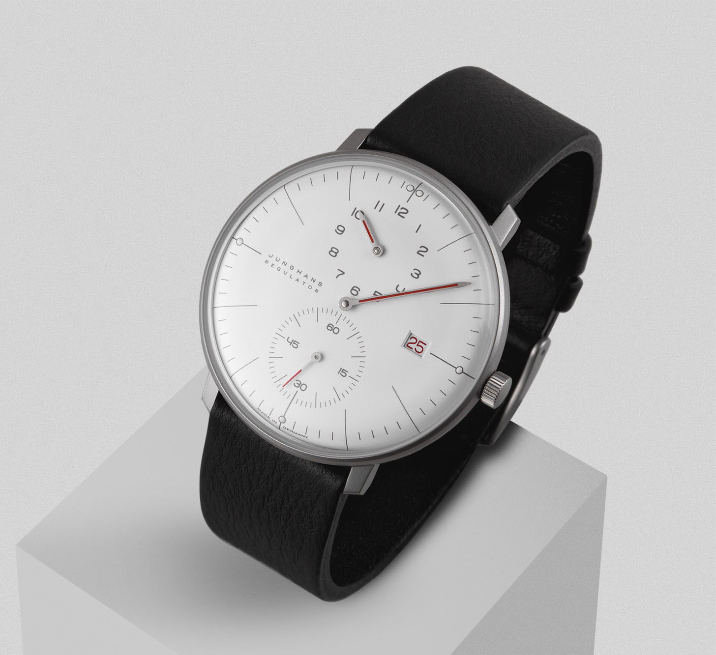Junghans Max Bill Regulator Bauhaus - View 2