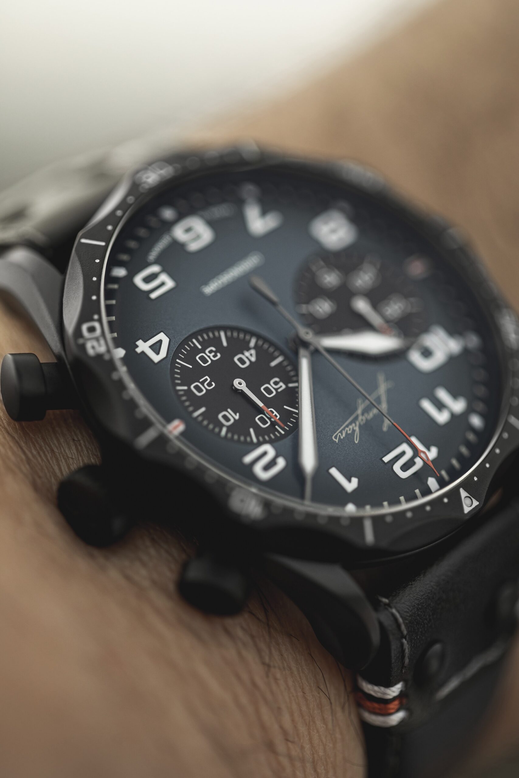Junghans Meister Pilot Automatic - View 3