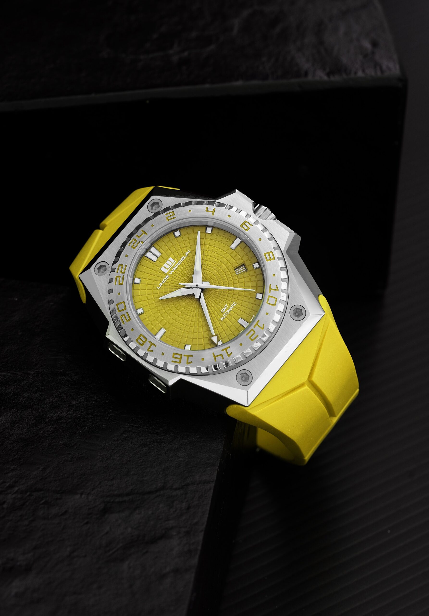 Linde Werdelin 3 Timer Sunset Yellow - View 2