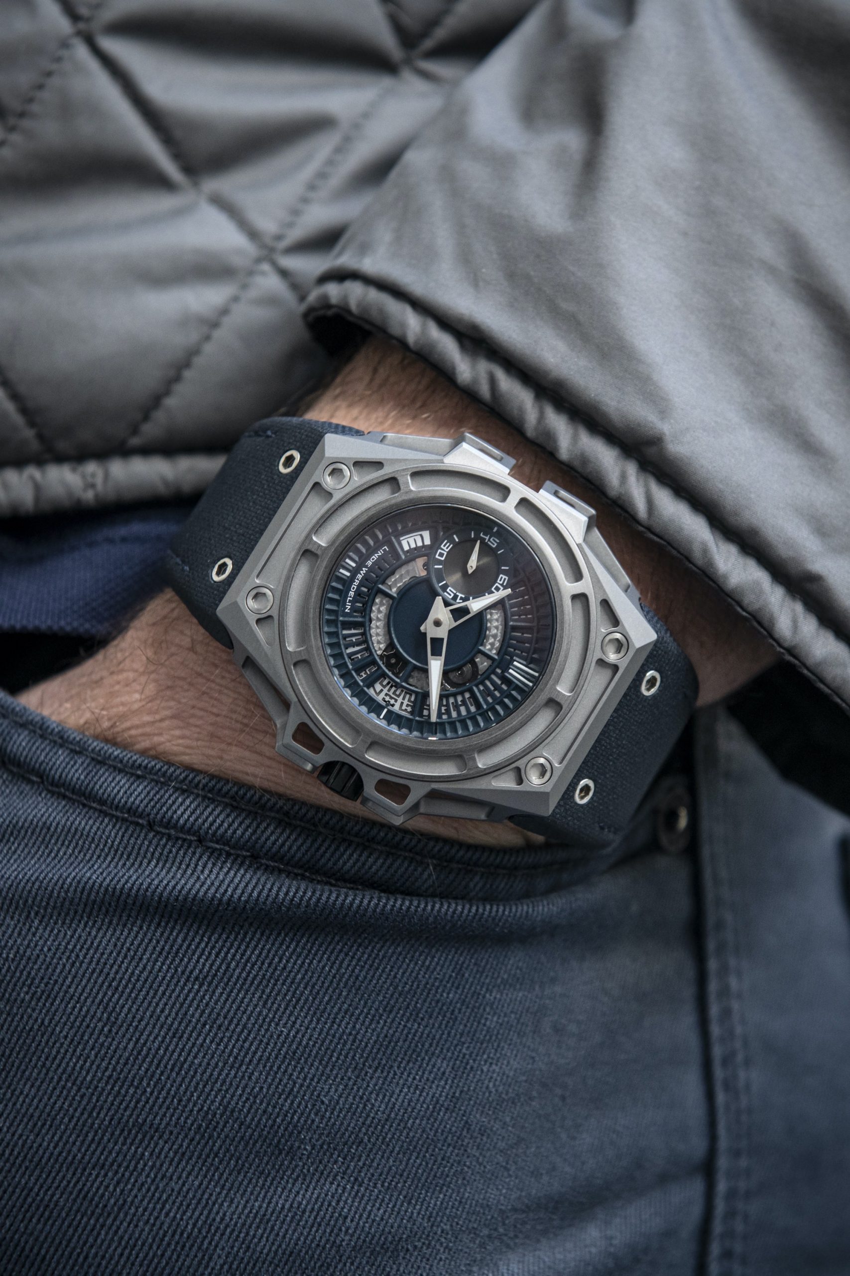 Linde Werdelin Spidolite Titanium Arktis Blue - View 2