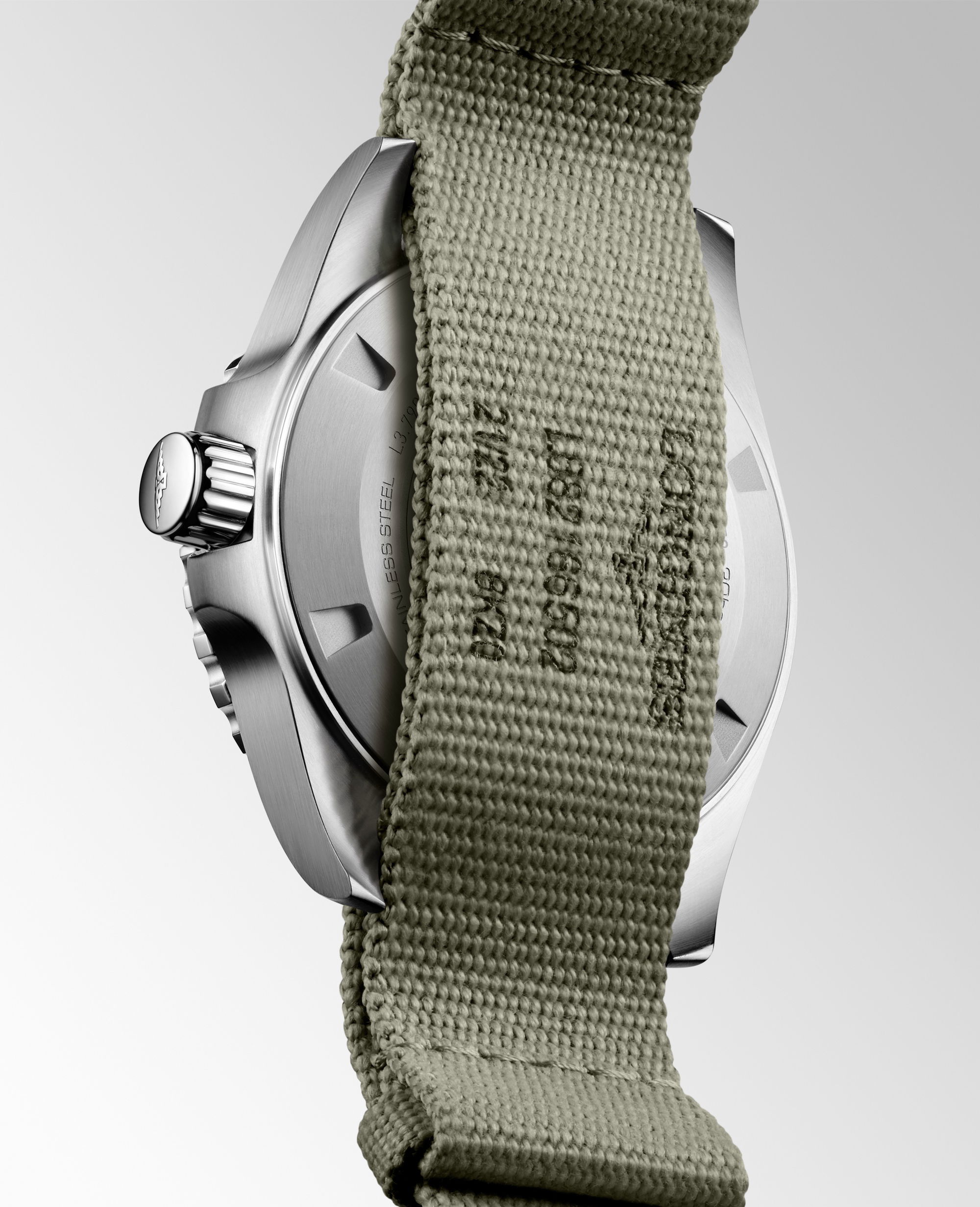 Longines Hydroconquest GMT 41 - View 2