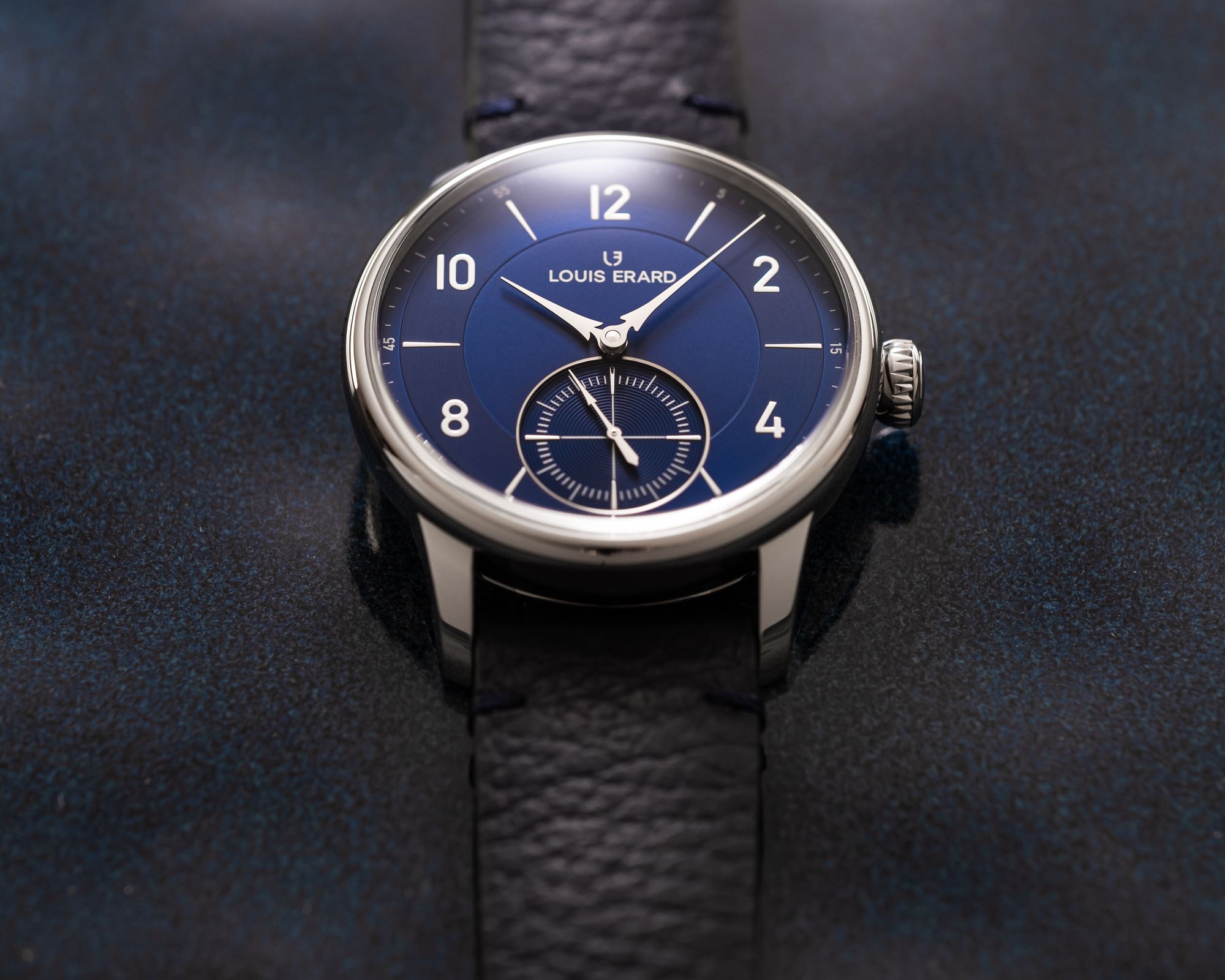 Louis Erard Excellence Petite Seconde Bleu Nuit - View 3