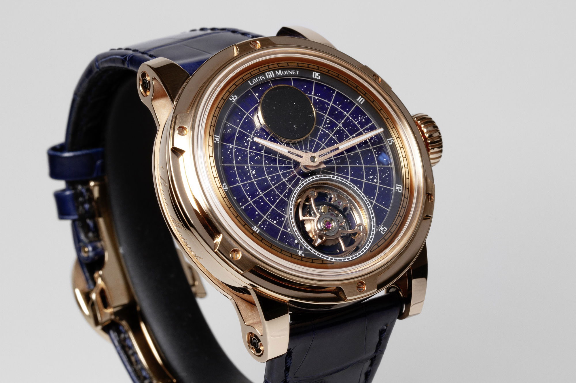 Louis Moinet Starman Red Gold - View 3