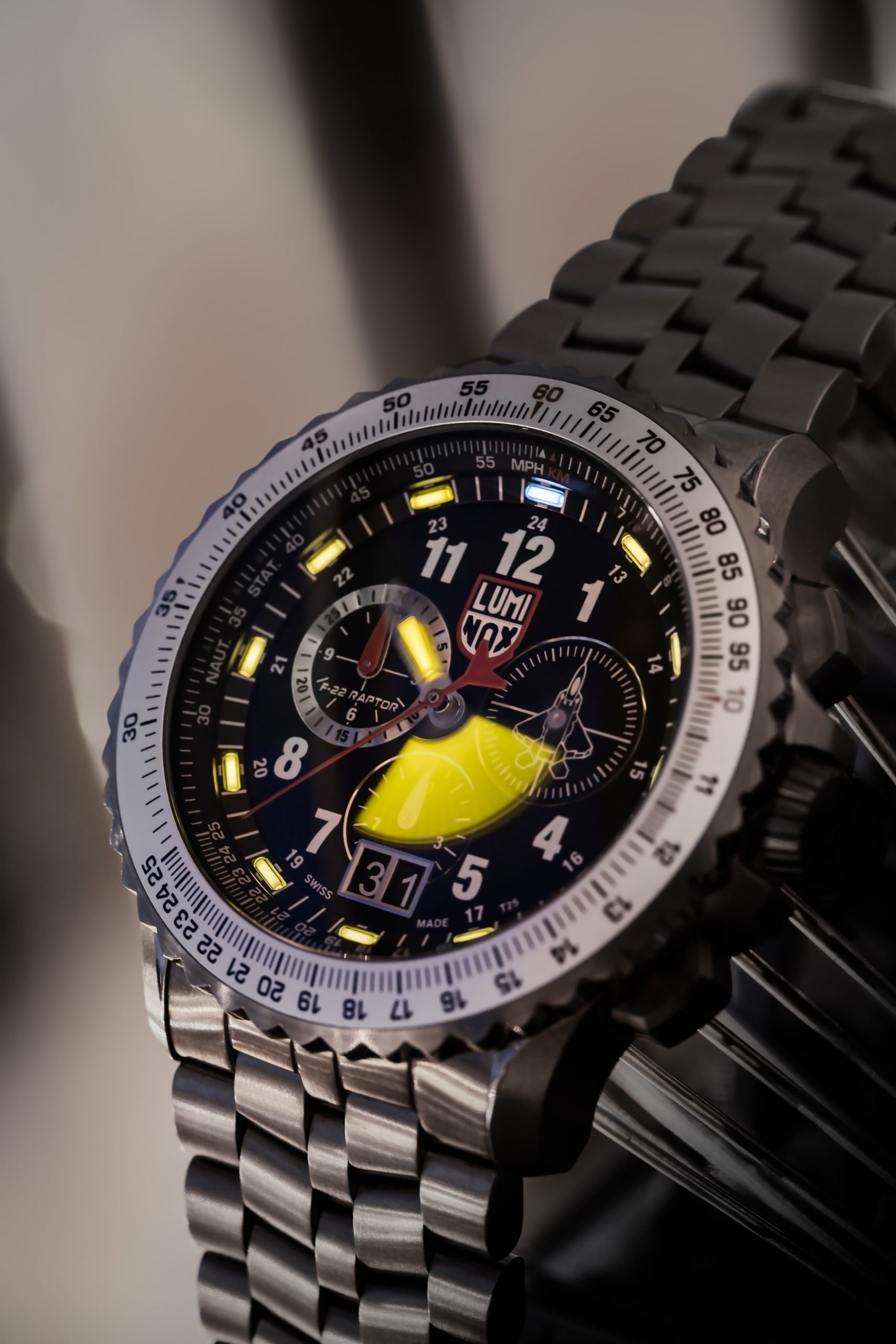 Luminox F-22 Raptor 9240 Series - View 3